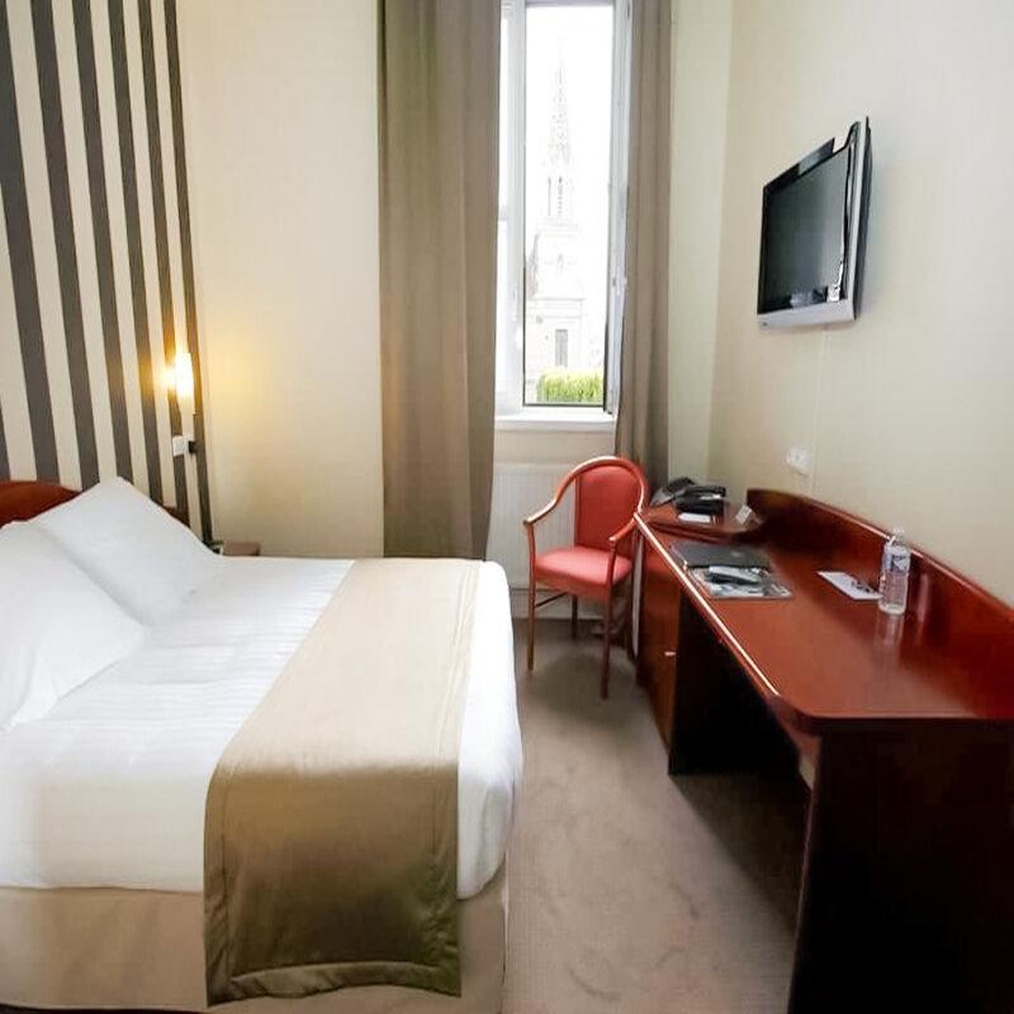 Voir la diapositive 2 : Smartbox 3 jours en hôtel 4* avec séance de hammam près du touquet - coffret cadeau séjour