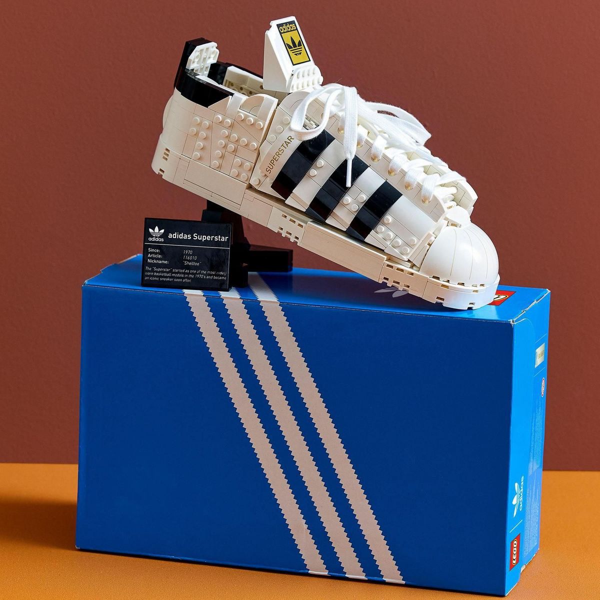 LEGO Icons 10282 Ensemble chaussure adidas Originals Superstar