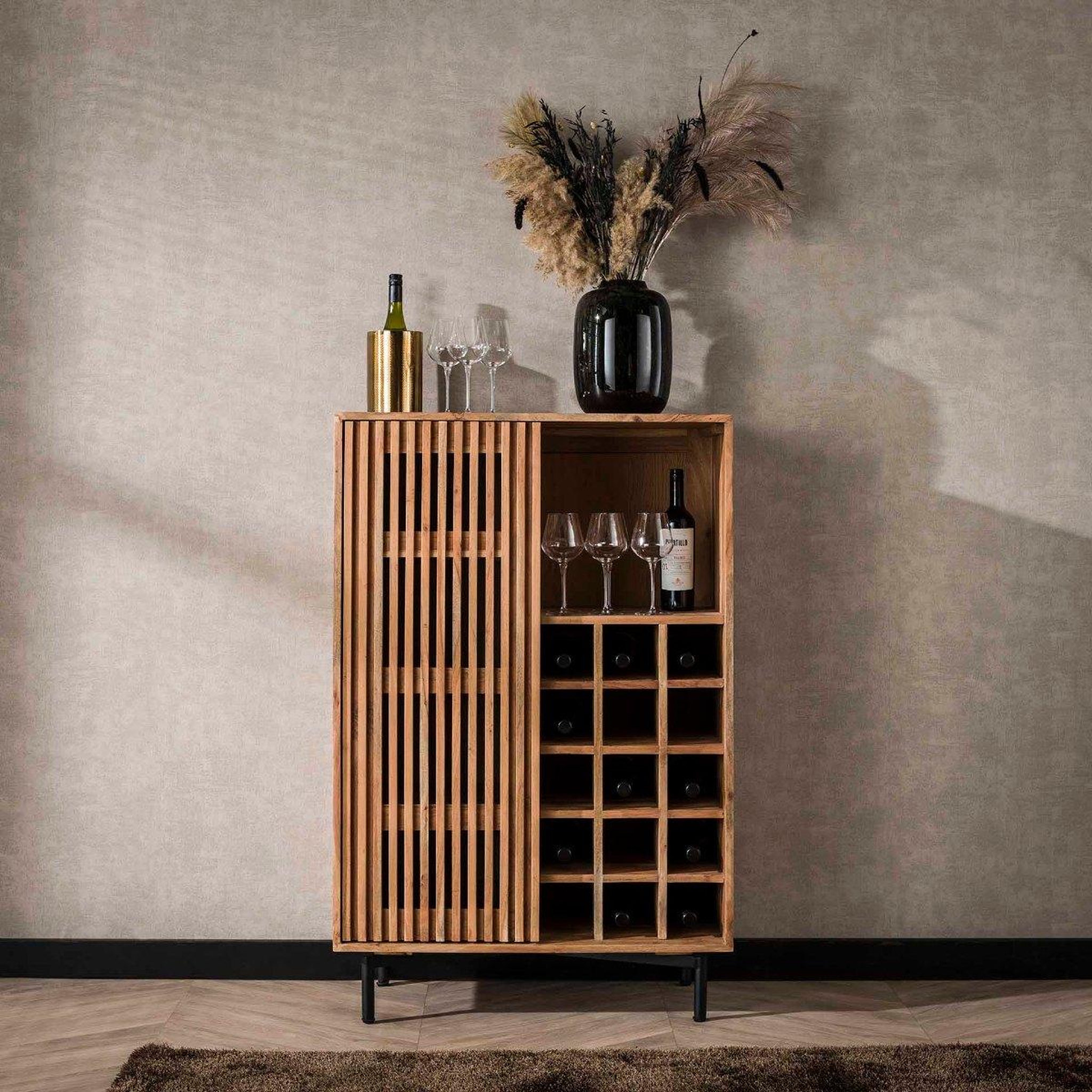 Voir la diapositive 2 : JLC KREATION Armoire à vin en bois massif DELIS