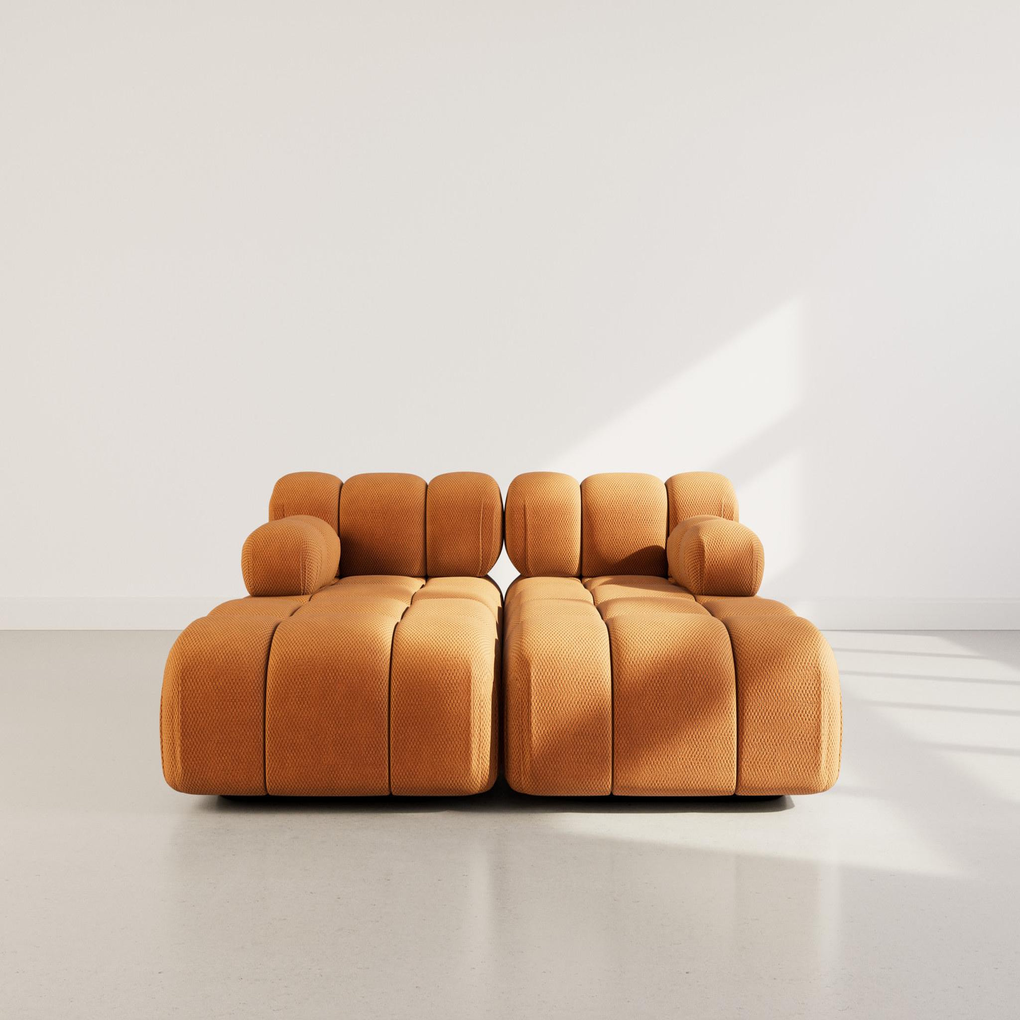 Voir la diapositive 2 : LISA DESIGN Ruby - canapé droit 4 places avec double méridienne - assise profonde - en velours texturé