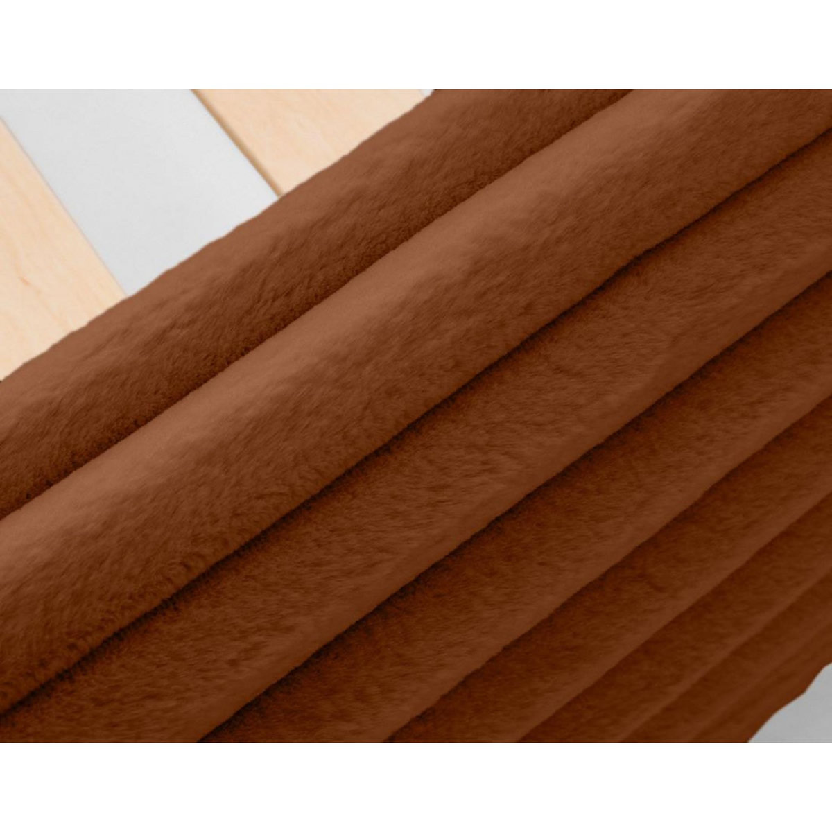 BEST MOBILIER Cristal - lit coffre - 140x200 - sommier inclus - fausse fourrure côtelée