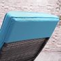 Voir la diapositive 6 : OUTSUNNY Bain de soleil transat grand confort - dossier inclinable 5 positions roulettes - matelas déhoussable inclus - résine tressée bleu