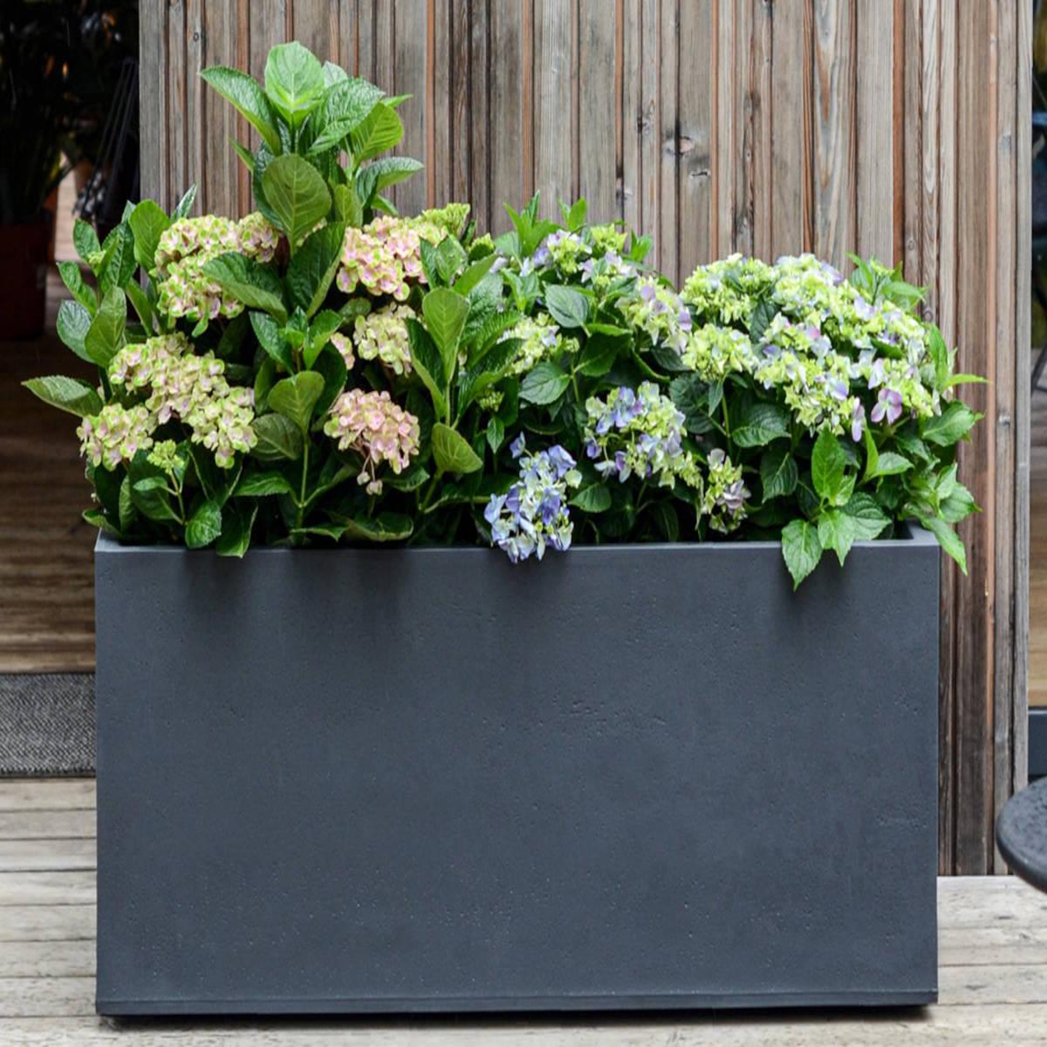 Voir la diapositive 3 : Eda Jardinière muret basalt décor béton 98 l - gris anthracite - eda
