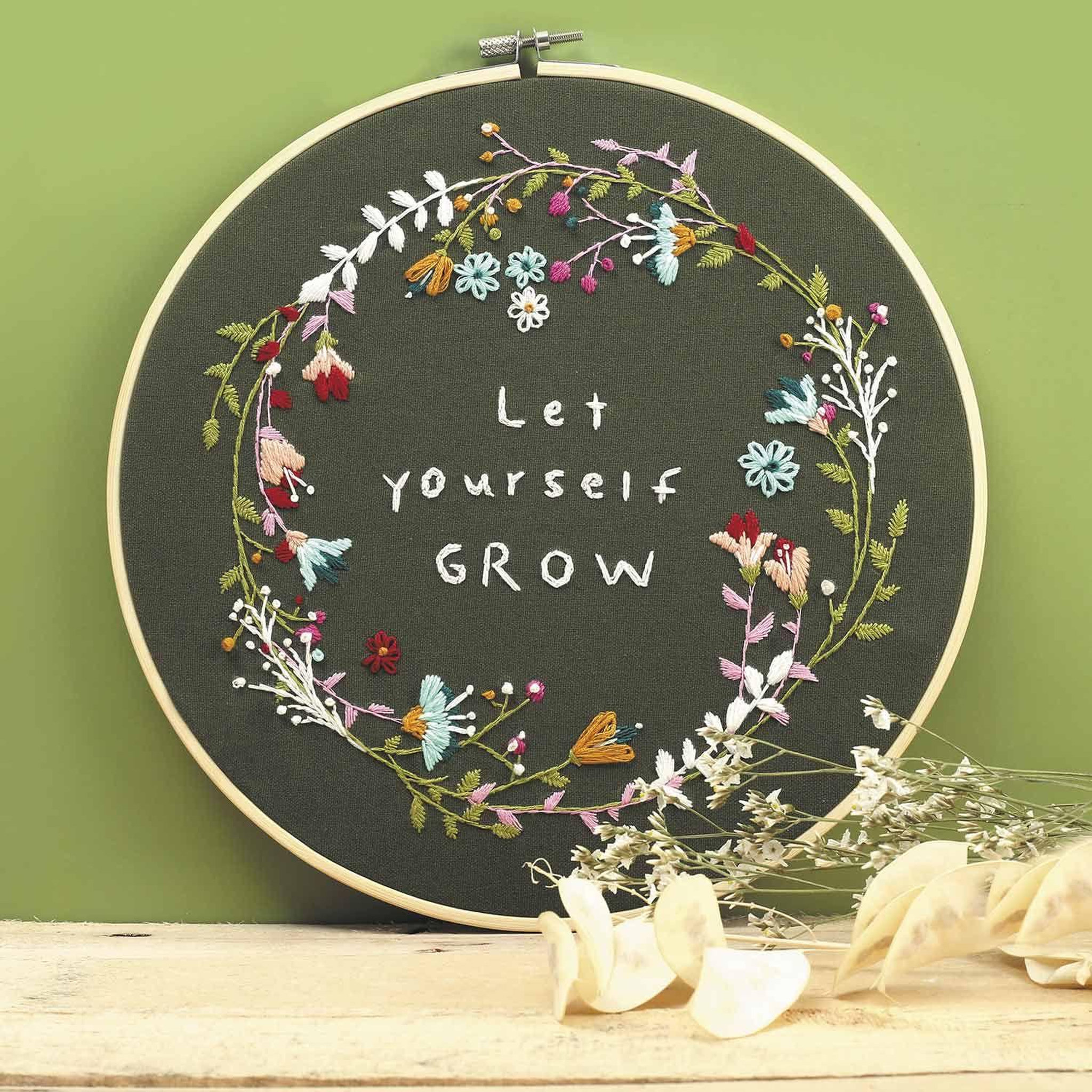 Voir la diapositive 4 : Graine créative Kit broderie décorative végétale