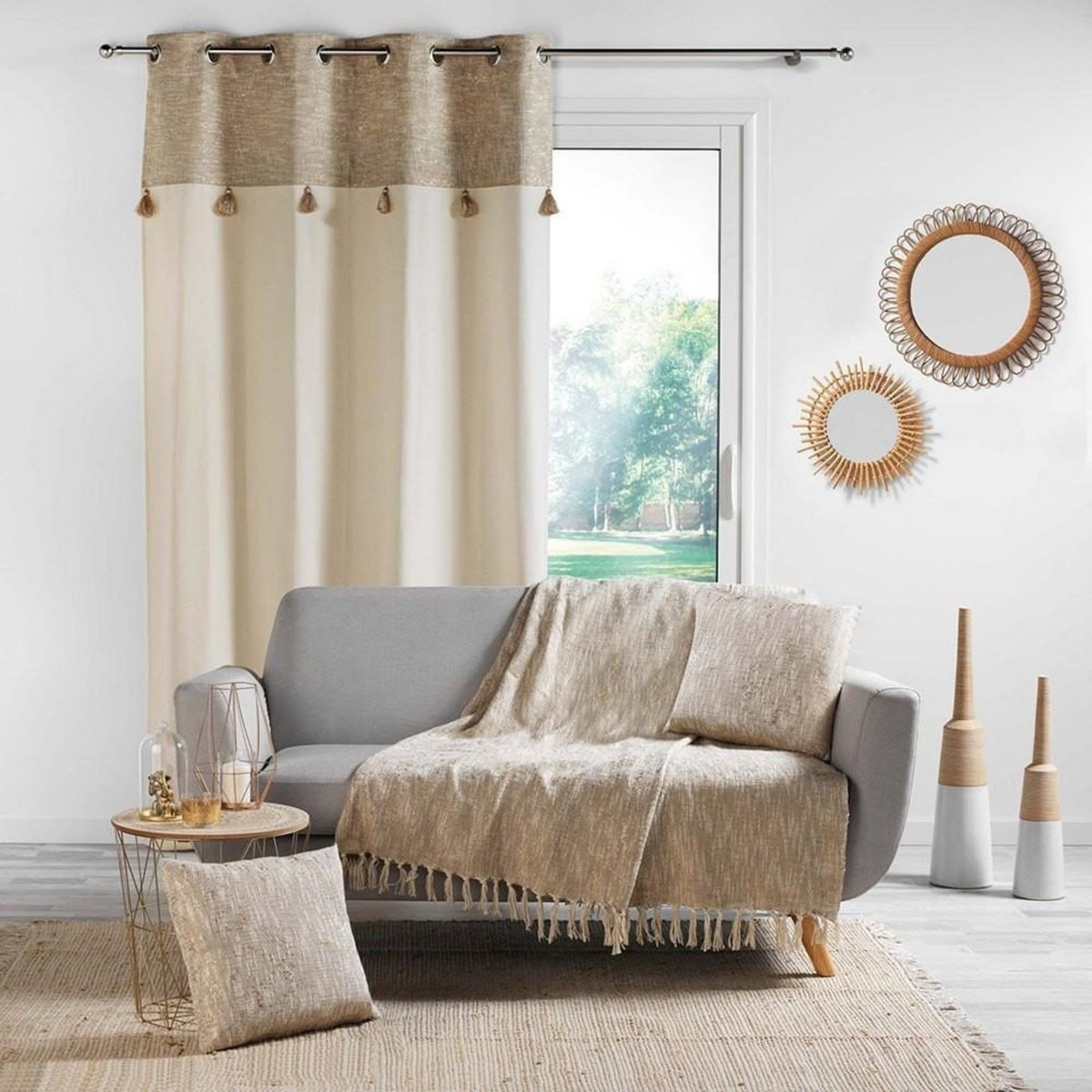 Douceur d'Intérieur Rideau à œillets 140x240 pompons Sultan or coton