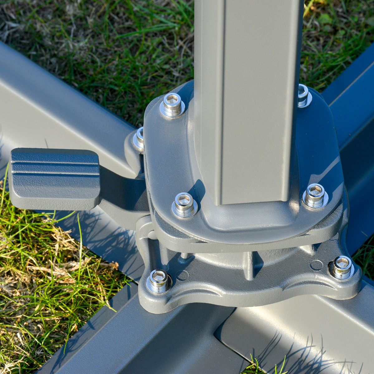 OUTSUNNY Parasol déporté octogonal parasol LED inclinable pivotant manivelle piètement acier dim. Ø 3 x 2,48H m gris