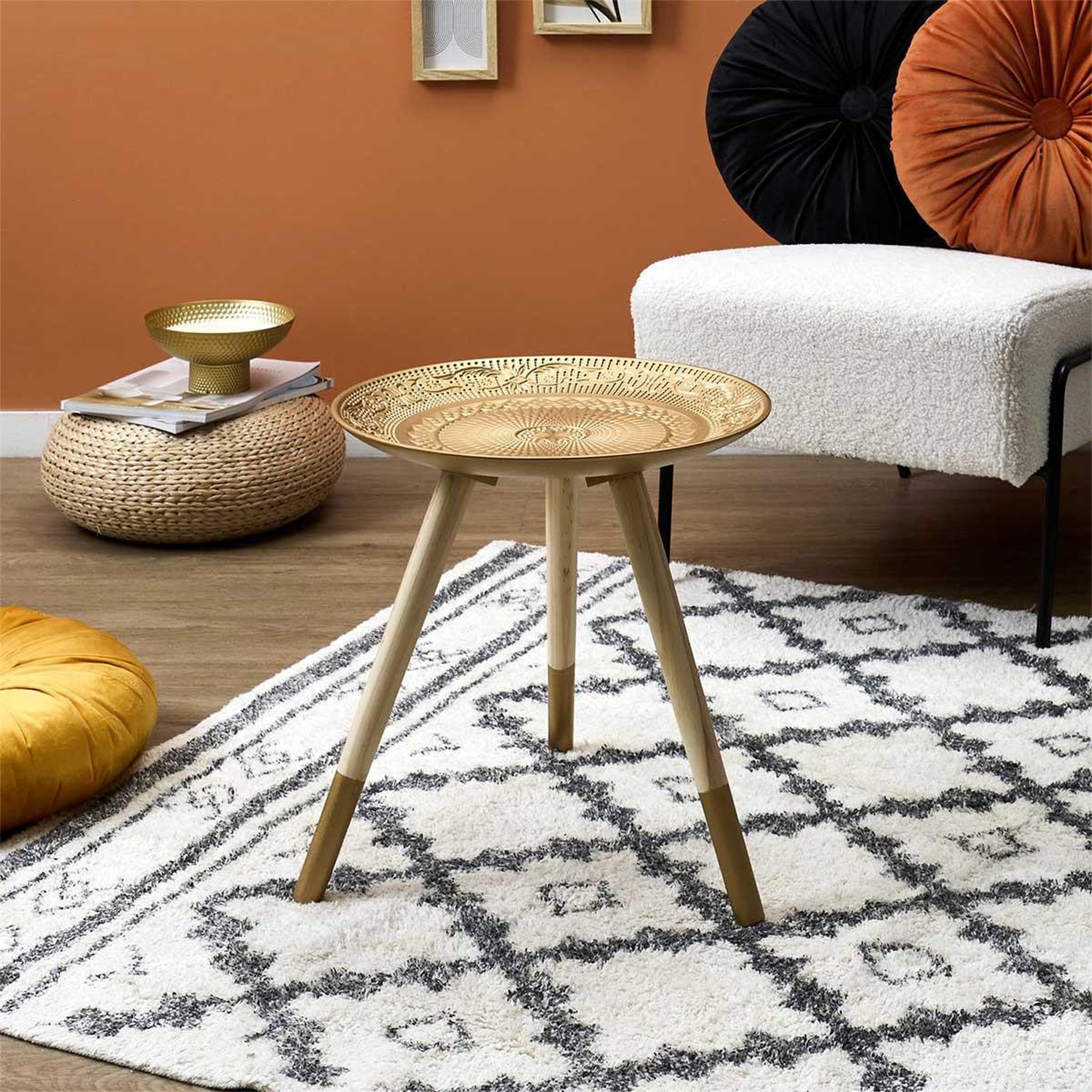 Voir la diapositive 4 : The Home Deco Factory Table d'appoint design  mirage  42cm or