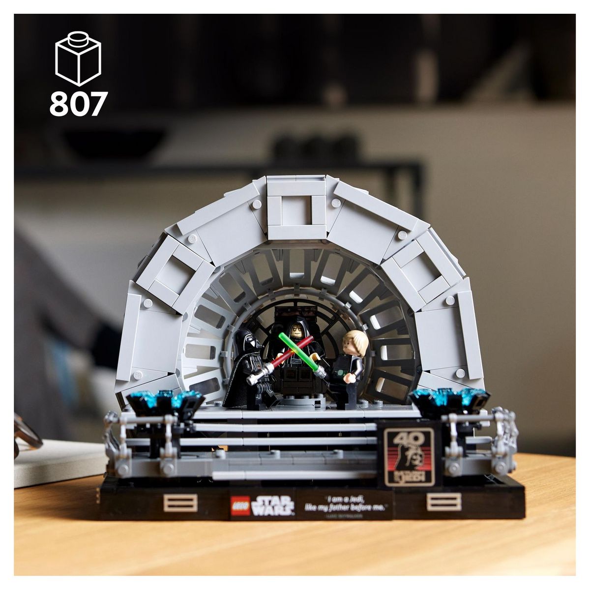 LEGO Star Wars 75352 Diorama de la Salle du Trône de l&rsquo;Empereur, Maquette avec Sabres Laser, Retour du Jedi 40e Anniversaire, avec Minifigurines Luke Skywalker et Dark Vador