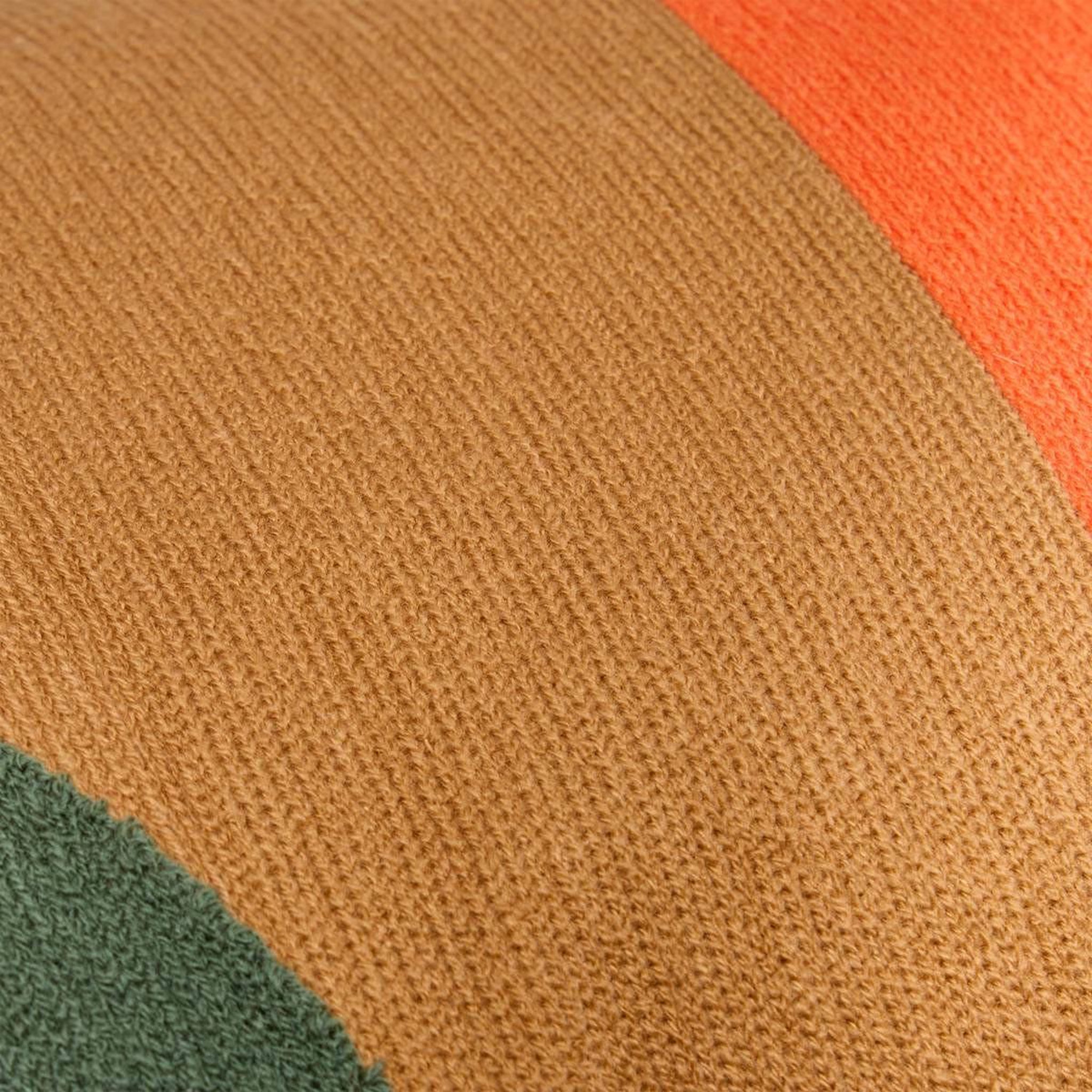 Voir la diapositive 4 : ATMOSPHERA Coussin déco brodé  hary  35x75cm caramel