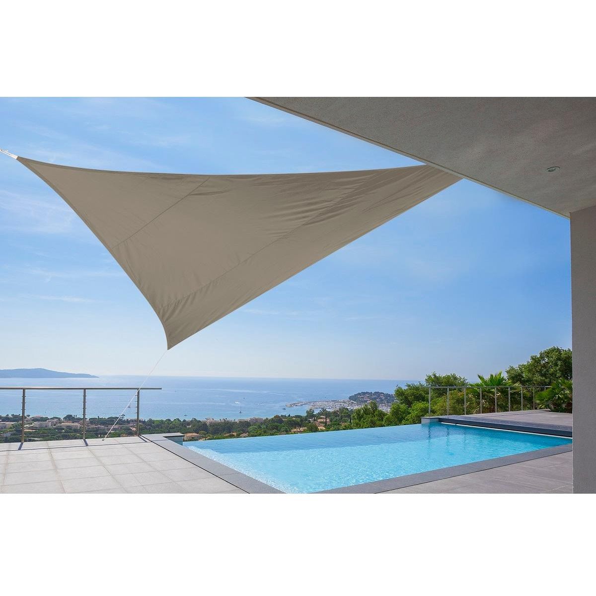 Voile ombrage triangulaire 5x5x5m taupe SHADOW 2