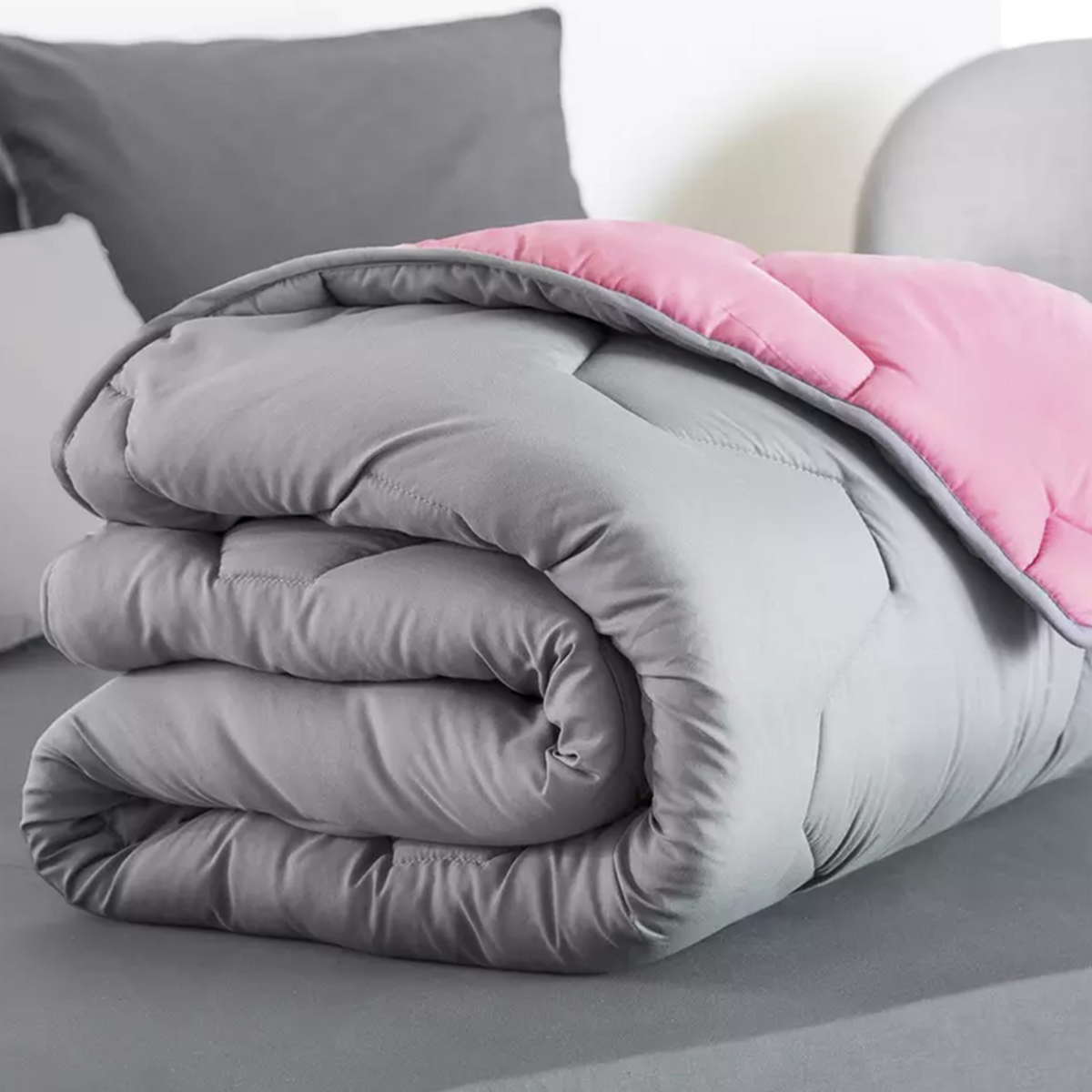 ID MARKET Couette 220x240 CM ABBY bicolore rose et gris 300 gr