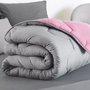 Voir la diapositive 4 : ID MARKET Couette 220x240 CM ABBY bicolore rose et gris 300 gr