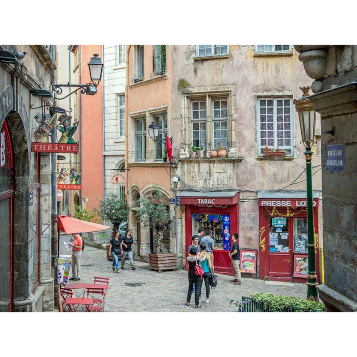 Smartbox Visite insolite et gourmande de Lyon durant 2h à bord de vélos taxi en famille - Coffret Cadeau Sport & Aventure