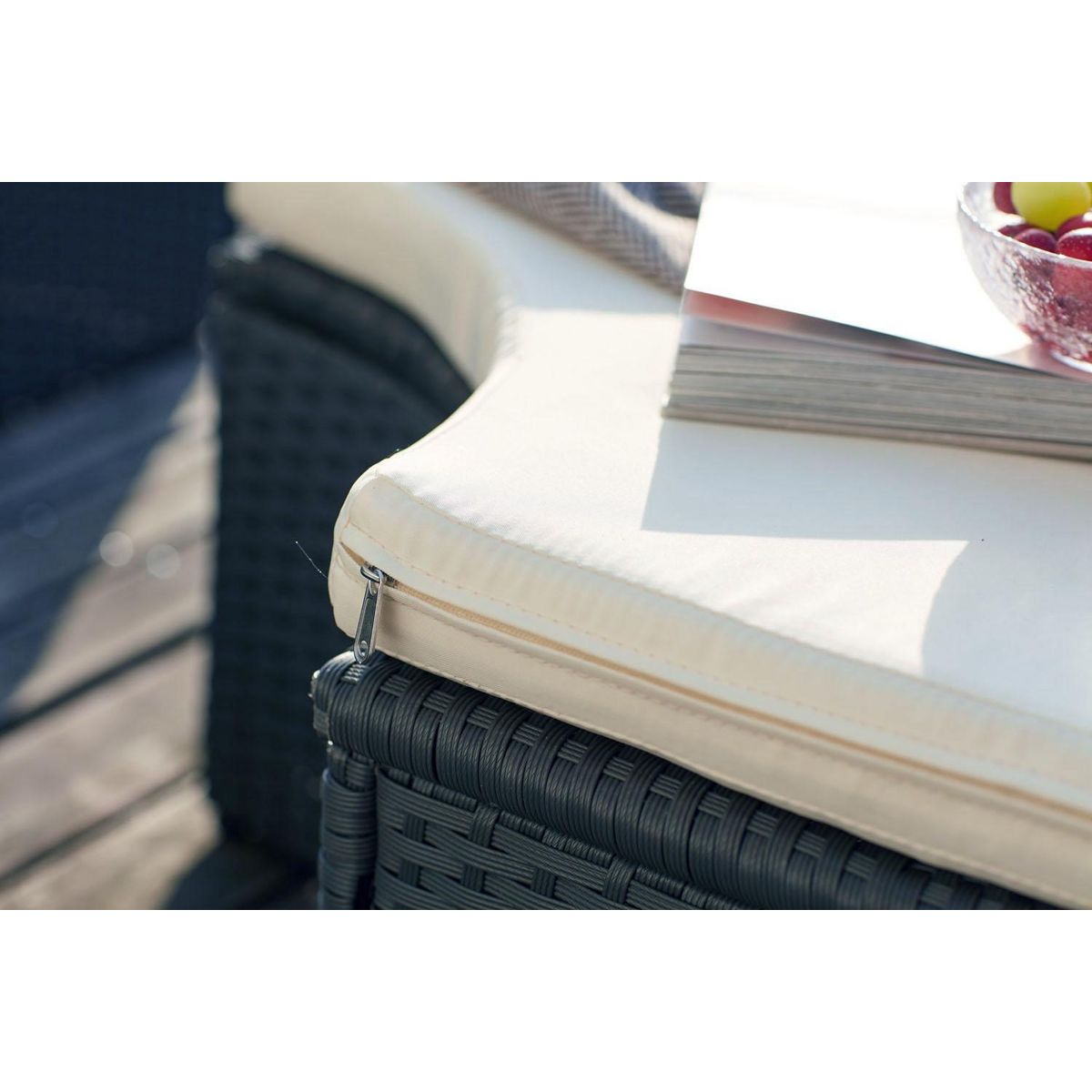 CONCEPT USINE Salon de jardin 4-6 pers en résine tressée gris CIRCA