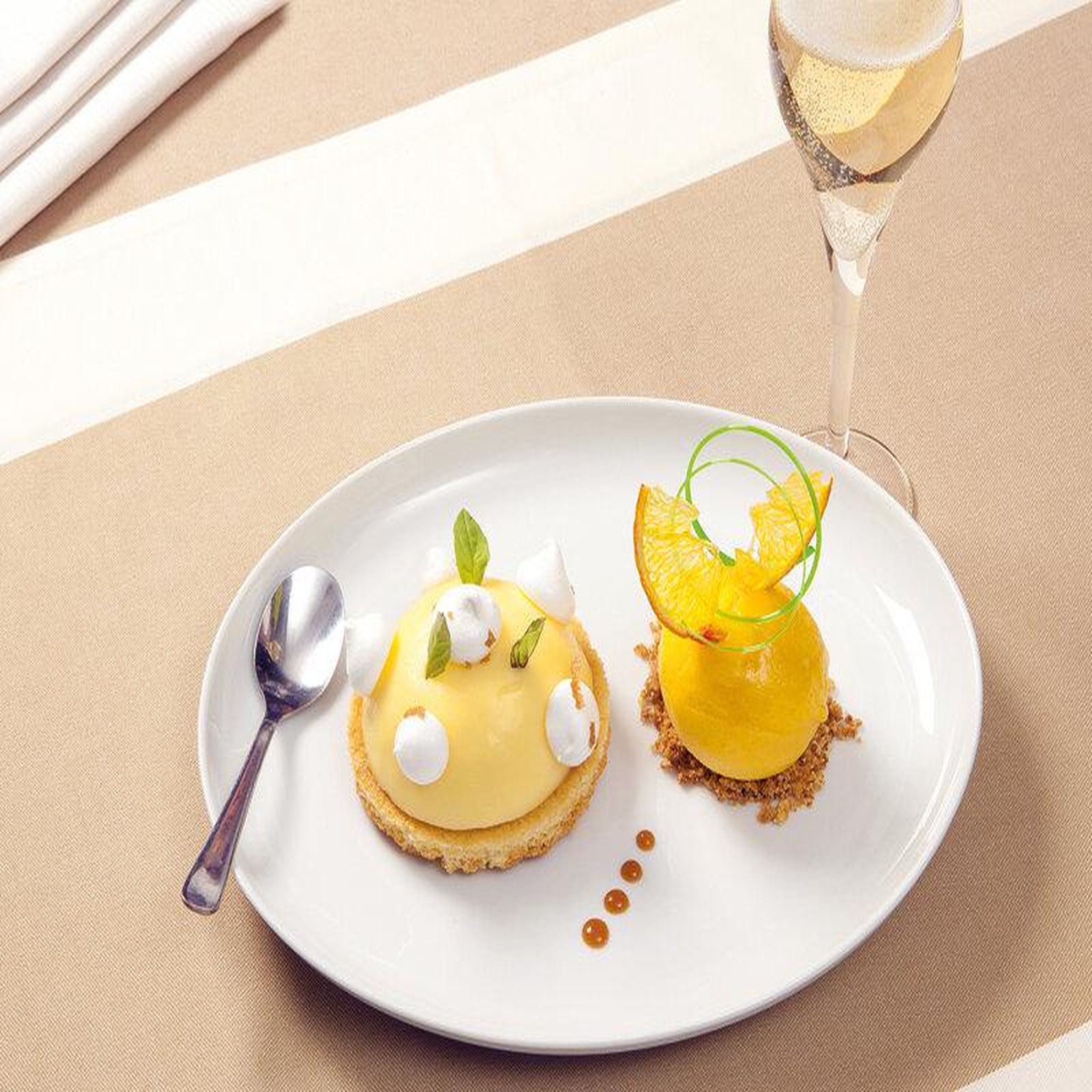 Voir la diapositive 5 : Smartbox Tables de chefs - coffret cadeau gastronomie
