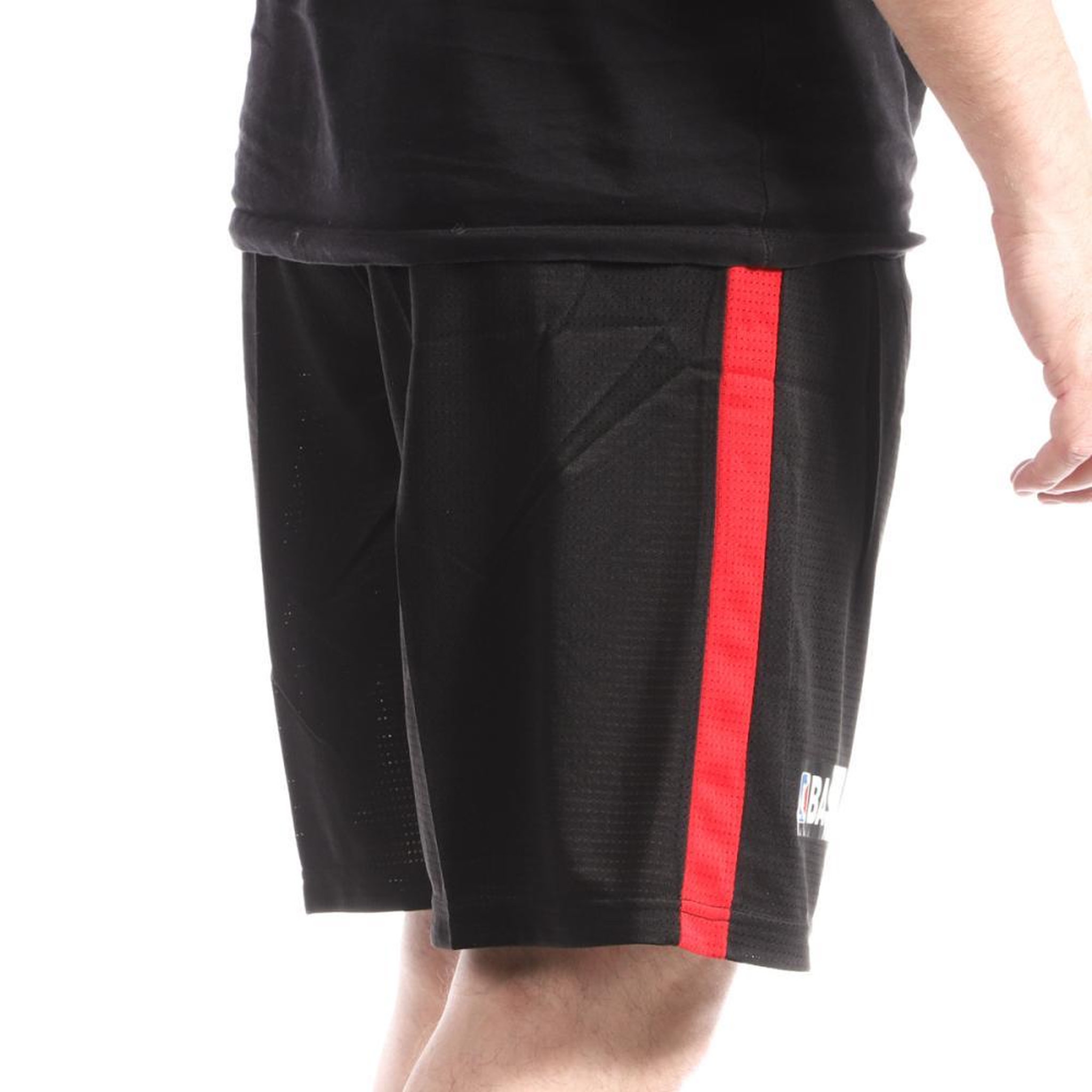 Voir la diapositive 2 : SPORTZONE Short Basketball  Homme Sport Zone Chicago Bulls