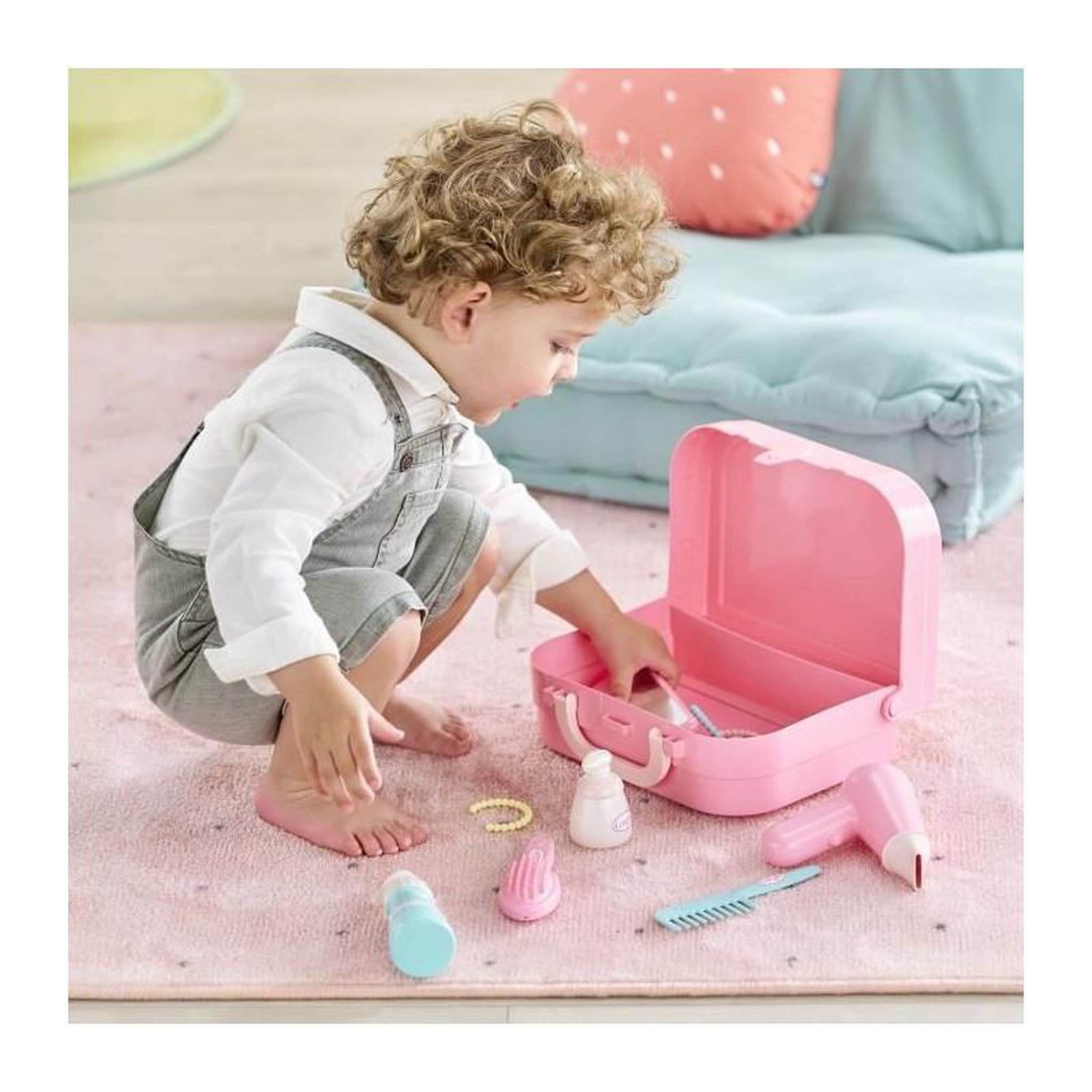 Voir la diapositive 6 : Corolle Ma Valise Beauté