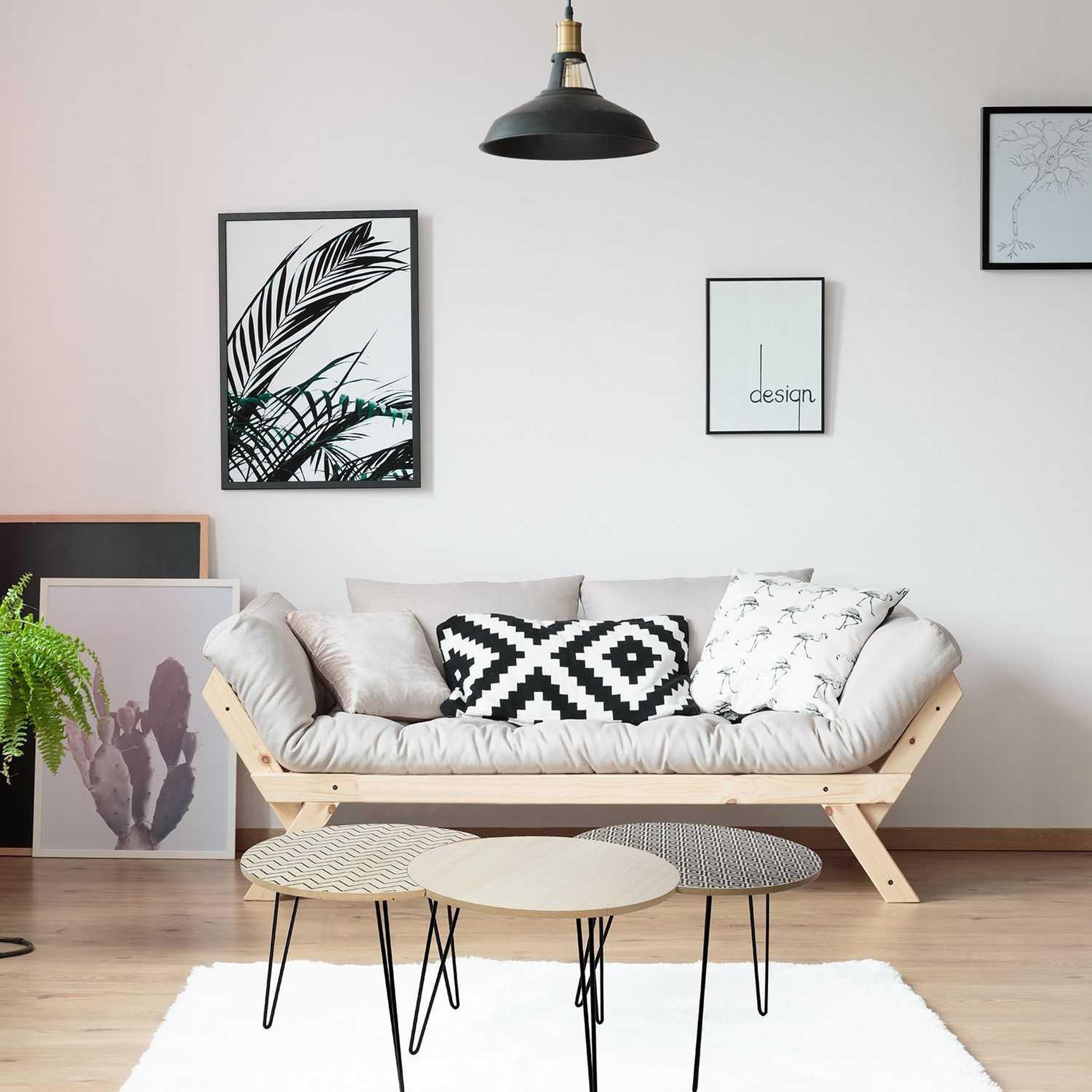 Voir la diapositive 2 : The Home Deco Factory Trio de tables gigognes - beige et noire - h. 36cm