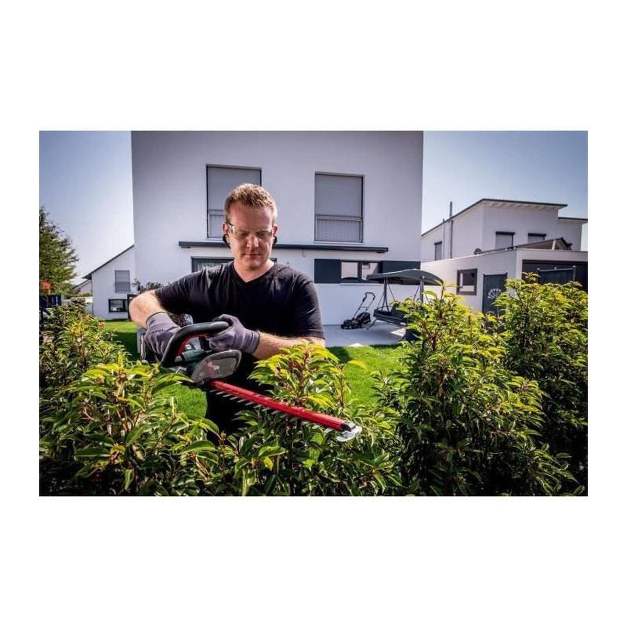 Voir la diapositive 5 : METABO Taille-haies sans fil - METABO - HS 18 LTX 65 - Lame 65 cm - 18 V - Coupe nette
