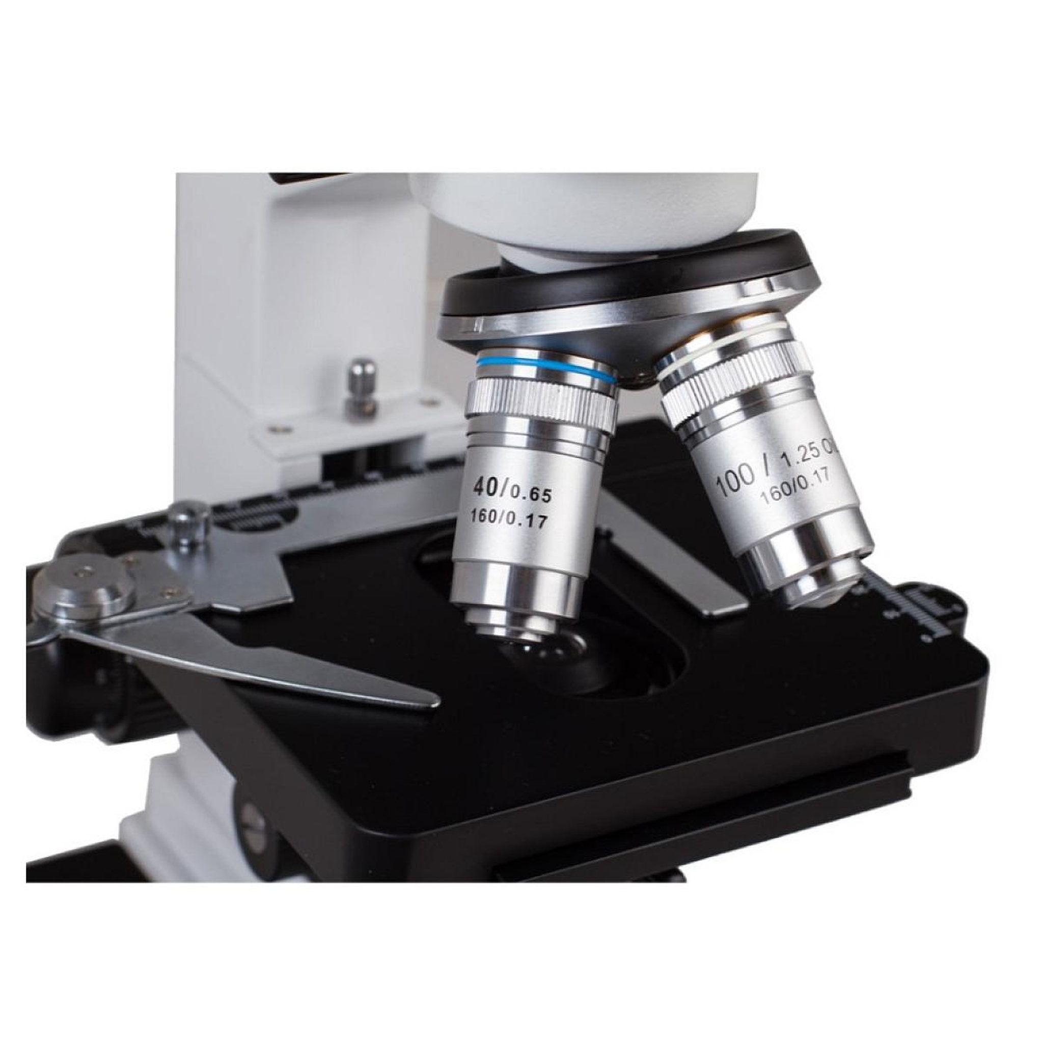 Voir la diapositive 4 : Bresser Microscope binoculaire  Researcher