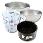 ZENKER Set pâtisserie avec moule à panettone 18 cm, 2 bols à mixer, verre mesureur et spatule Zenker