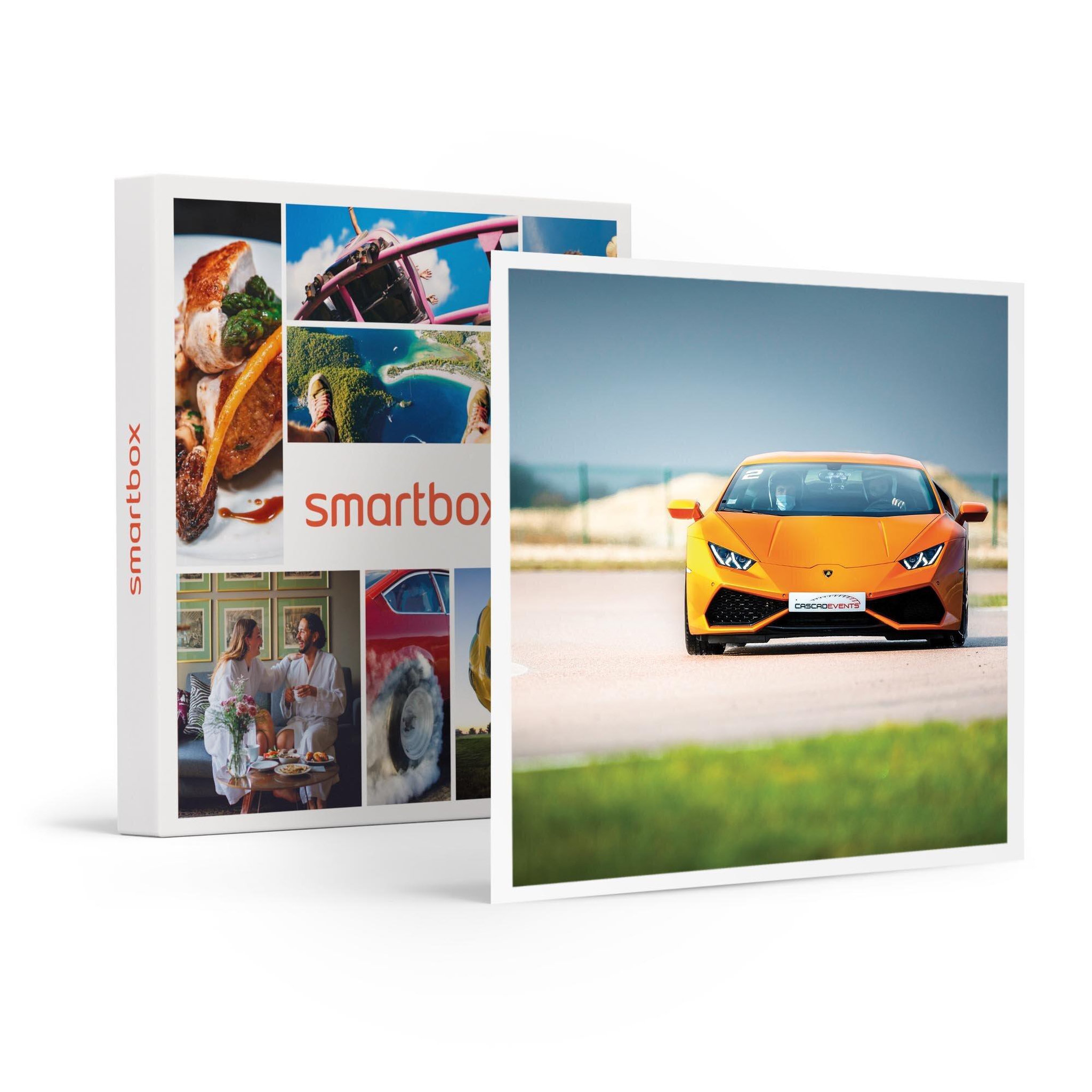 Voir la diapositive 1 : Smartbox Stage de pilotage : 2 tours au volant ou en passager en Lamborghini Huracán sur circuit - Coffret Cadeau Sport & Aventure