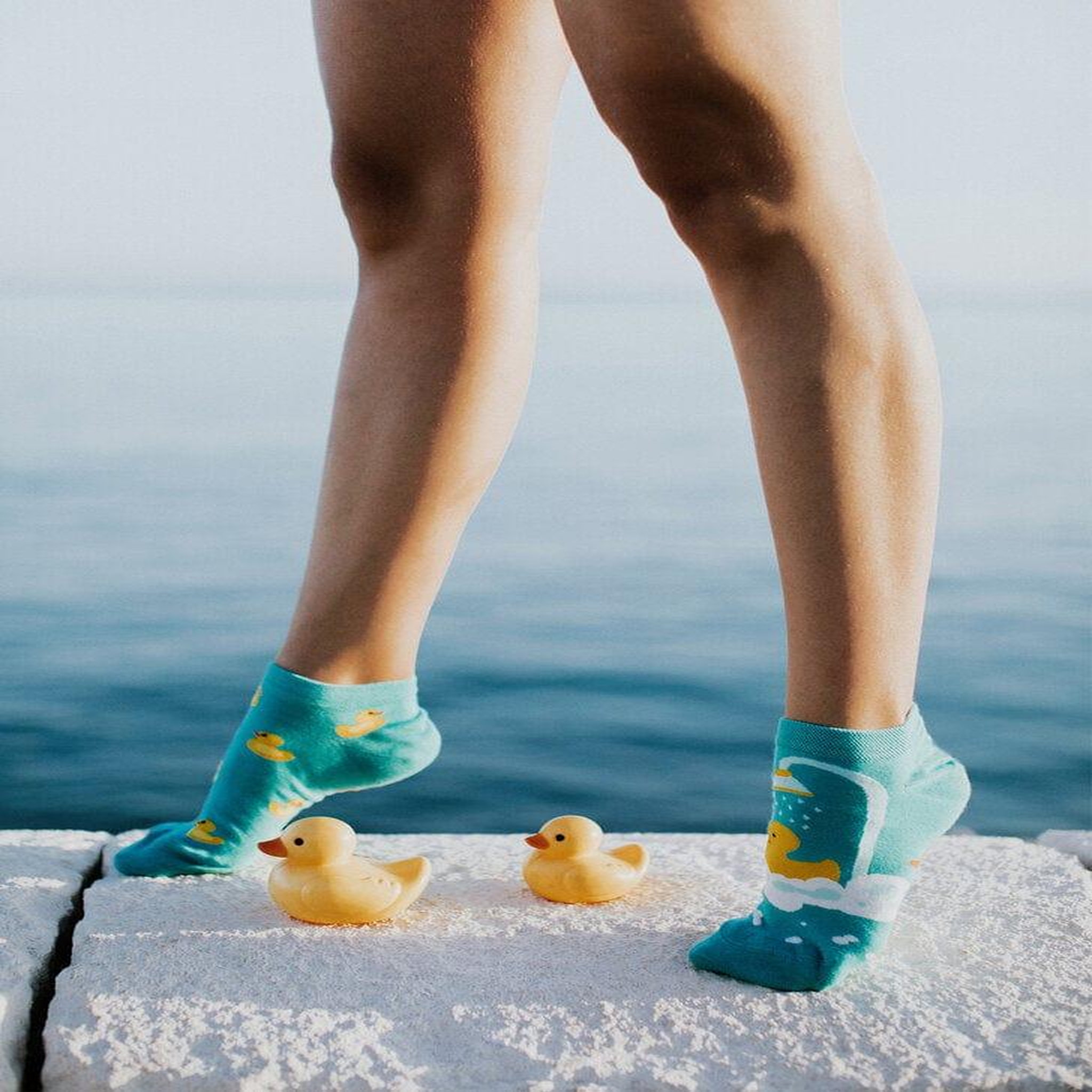 Voir la diapositive 2 : DEDOLES Socquettes canards de bain