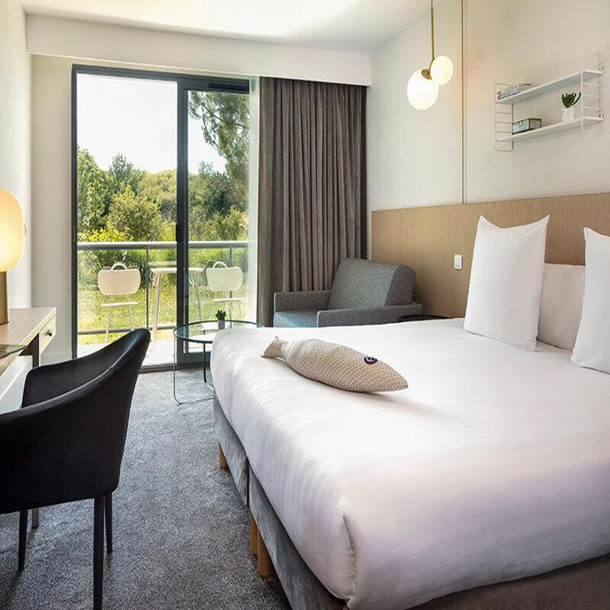 Voir la diapositive 2 : Smartbox Escapade de 3 jours en hôtel best western 4* près de lorient - coffret cadeau séjour