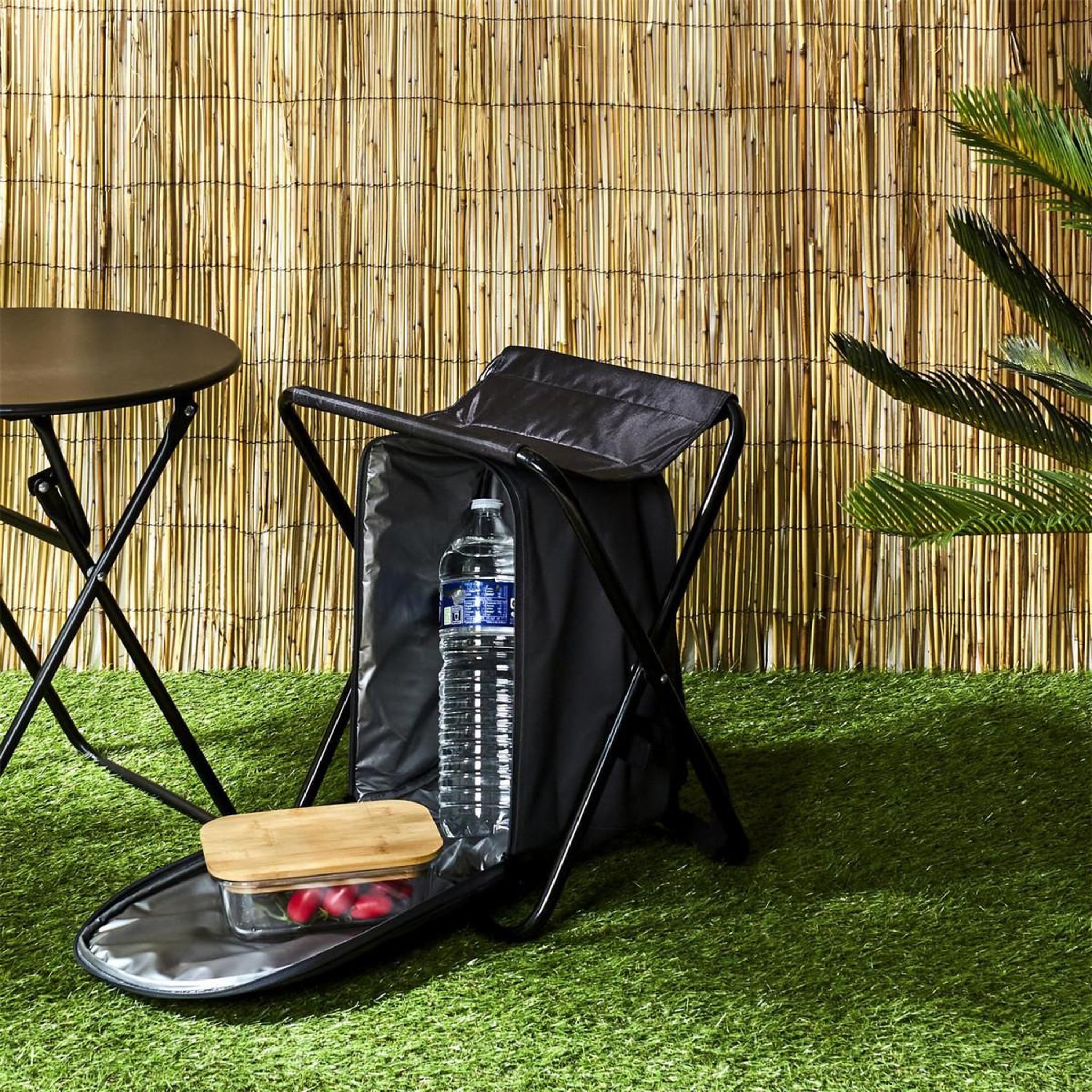 Voir la diapositive 4 : COOK CONCEPT Sac à dos avec assise  fraîcheur  38cm noir