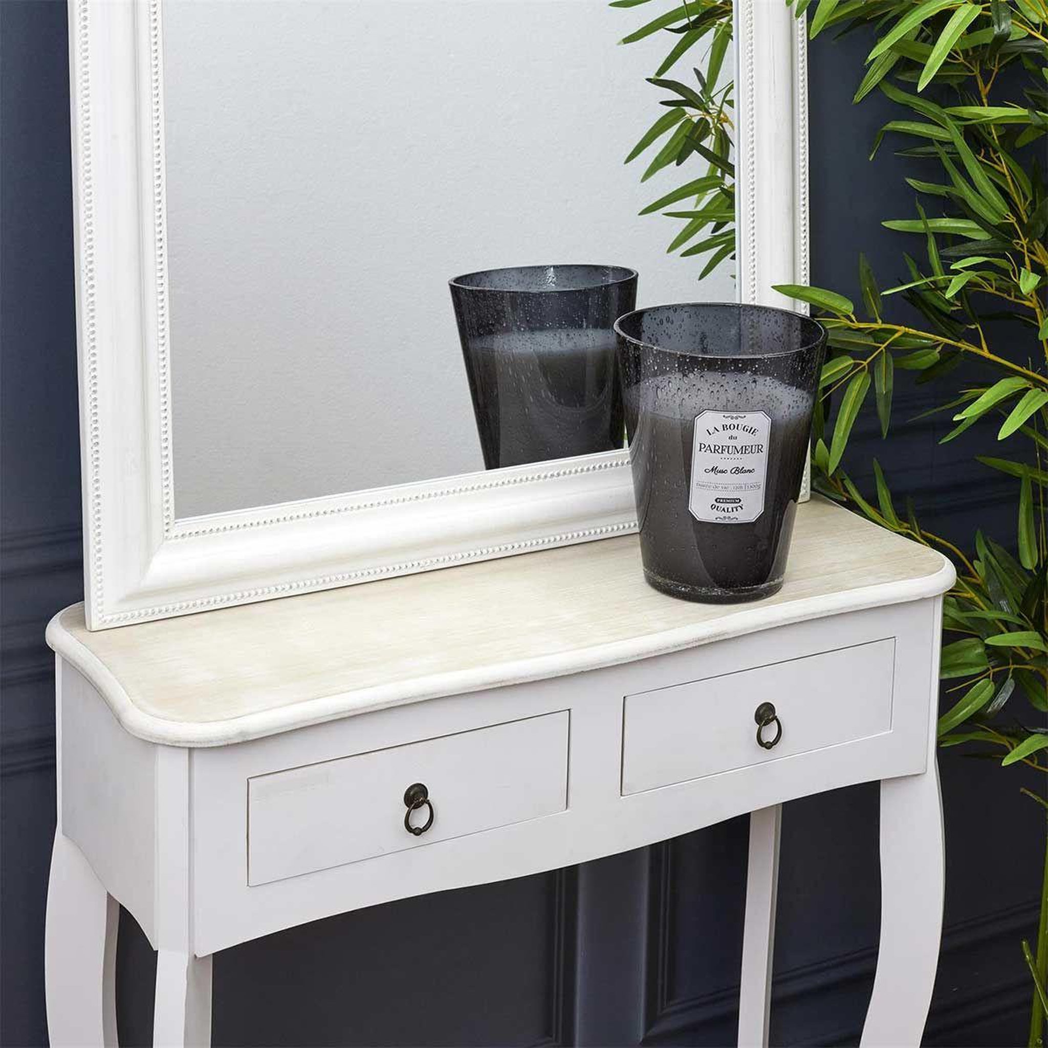 Voir la diapositive 2 : The Home Deco Factory Bougie parfumée en verre  bulle  23cm musc blanc