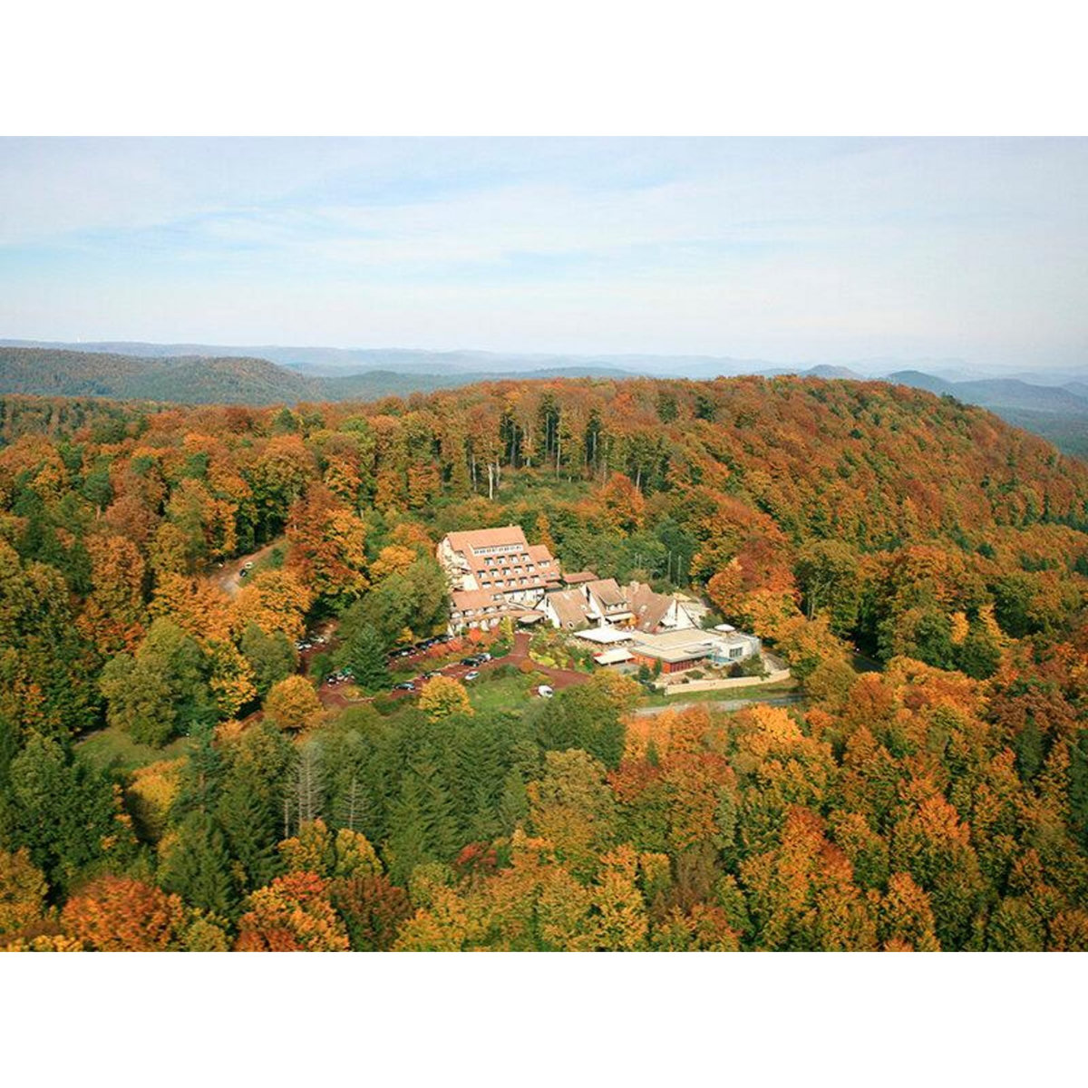 Smartbox 3 jours insolite en famille dans une cabane dans les Vosges - Coffret Cadeau Séjour