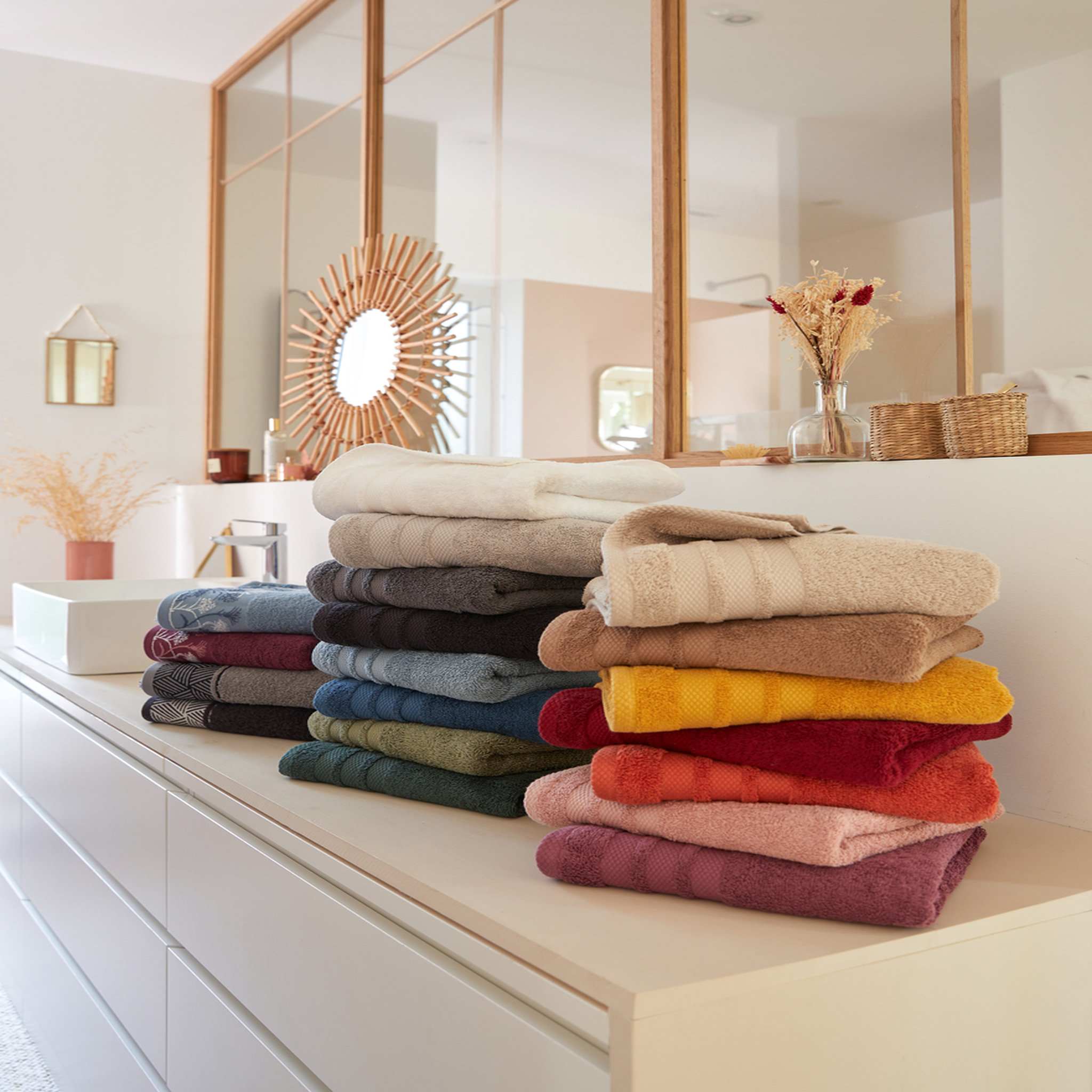 Voir la diapositive 1 : ACTUEL Maxi Drap de bain uni en coton 500 gsm