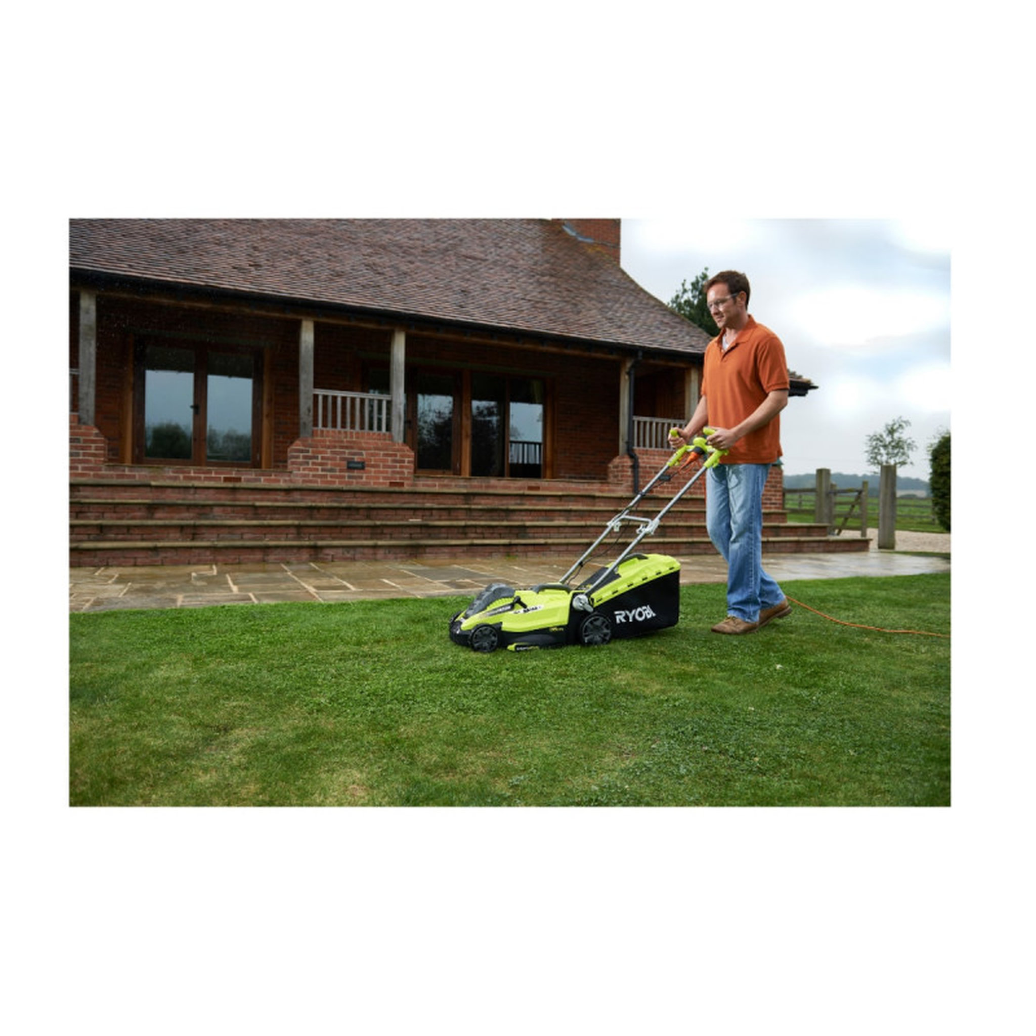 Voir la diapositive 4 : Ryobi Tondeuse électrique RYOBI 1500W coupe 36cm RLM15E36H