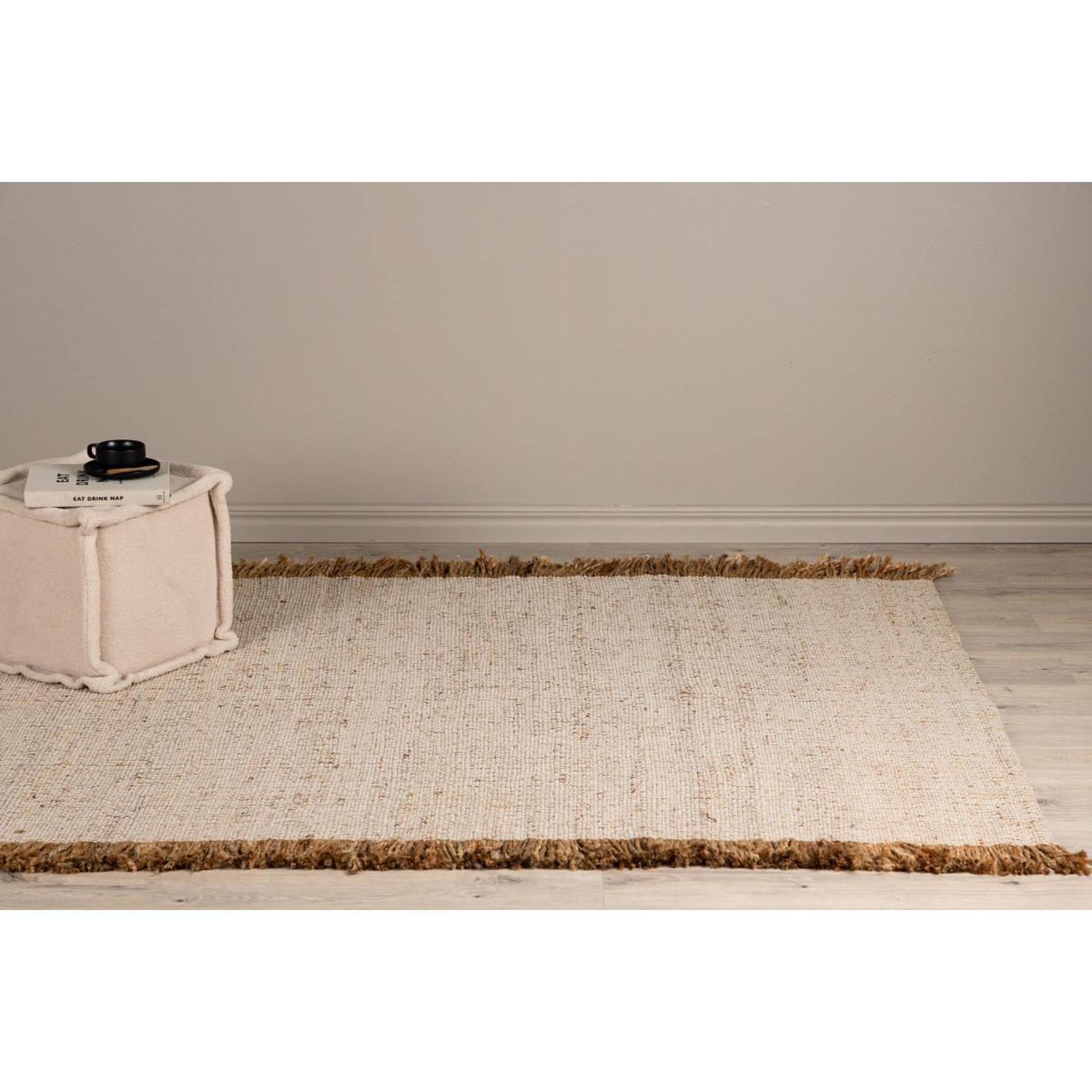 Voir la diapositive 6 : Paris Prix Tapis déco en jute  emilio  160x230cm naturel