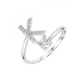 SC CRYSTAL Bague lettre K ajustable SC Crystal ornée de Zirconium. Coloris disponibles : Gris