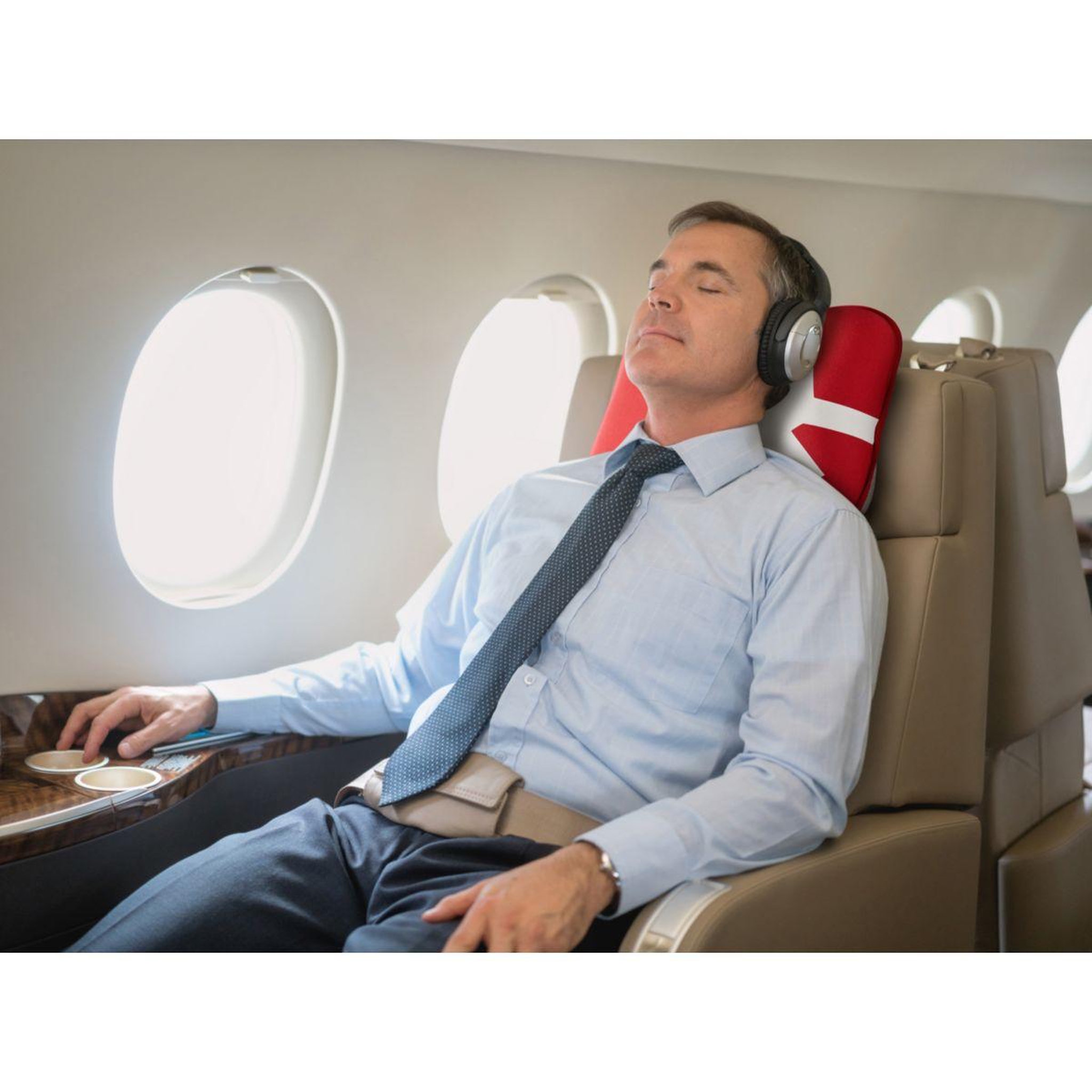 Voir la diapositive 2 : Skross Coussin ergonomique de voyage rouge