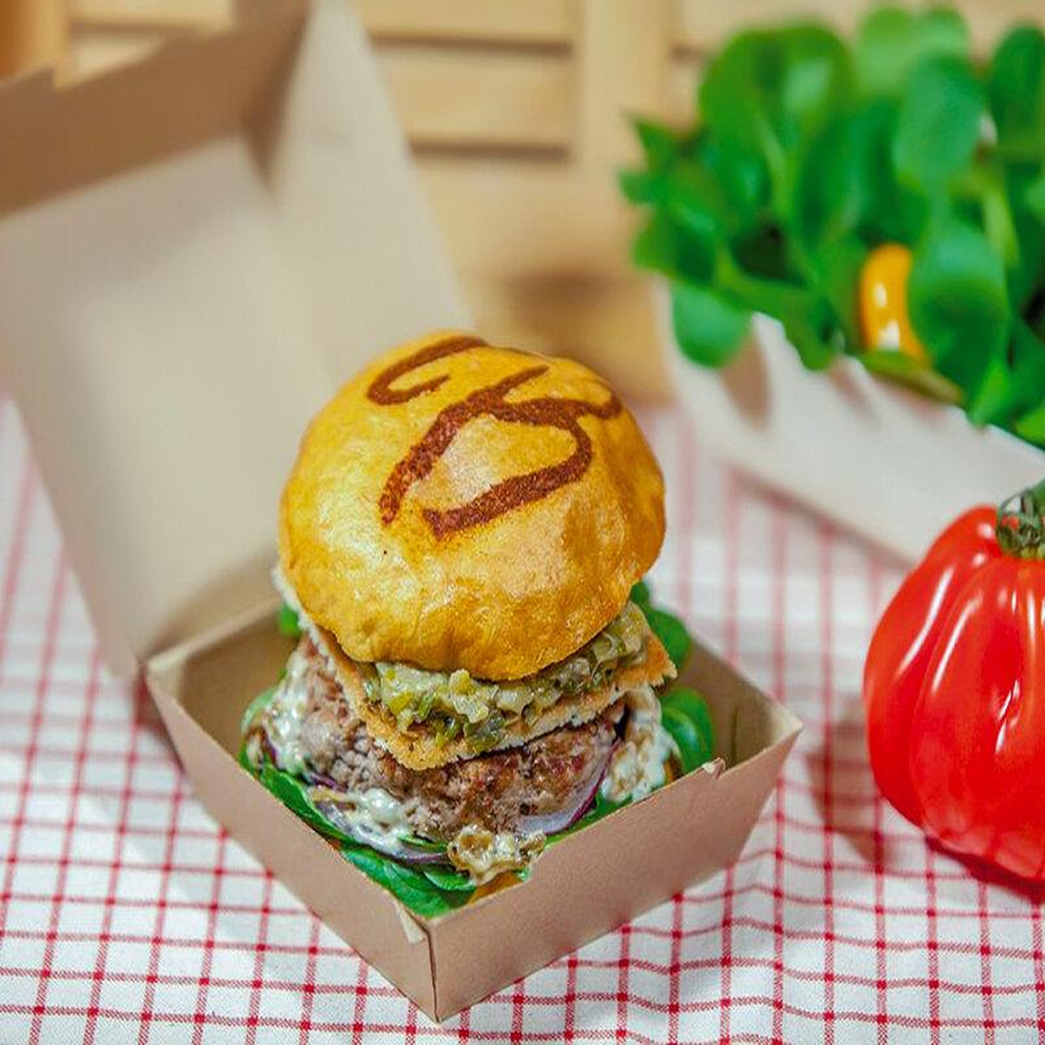 Voir la diapositive 3 : Smartbox Pause burger à deux - coffret cadeau gastronomie