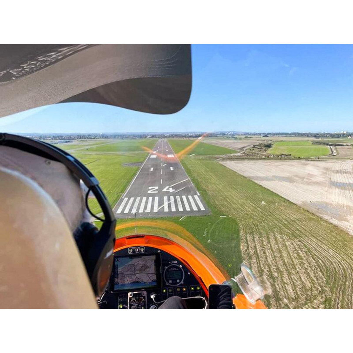 Smartbox Baptême de l'air en ULM Gyrocoptère : 30 min de vol au-dessus de Lille et ses environs - Coffret Cadeau Sport & Aventure