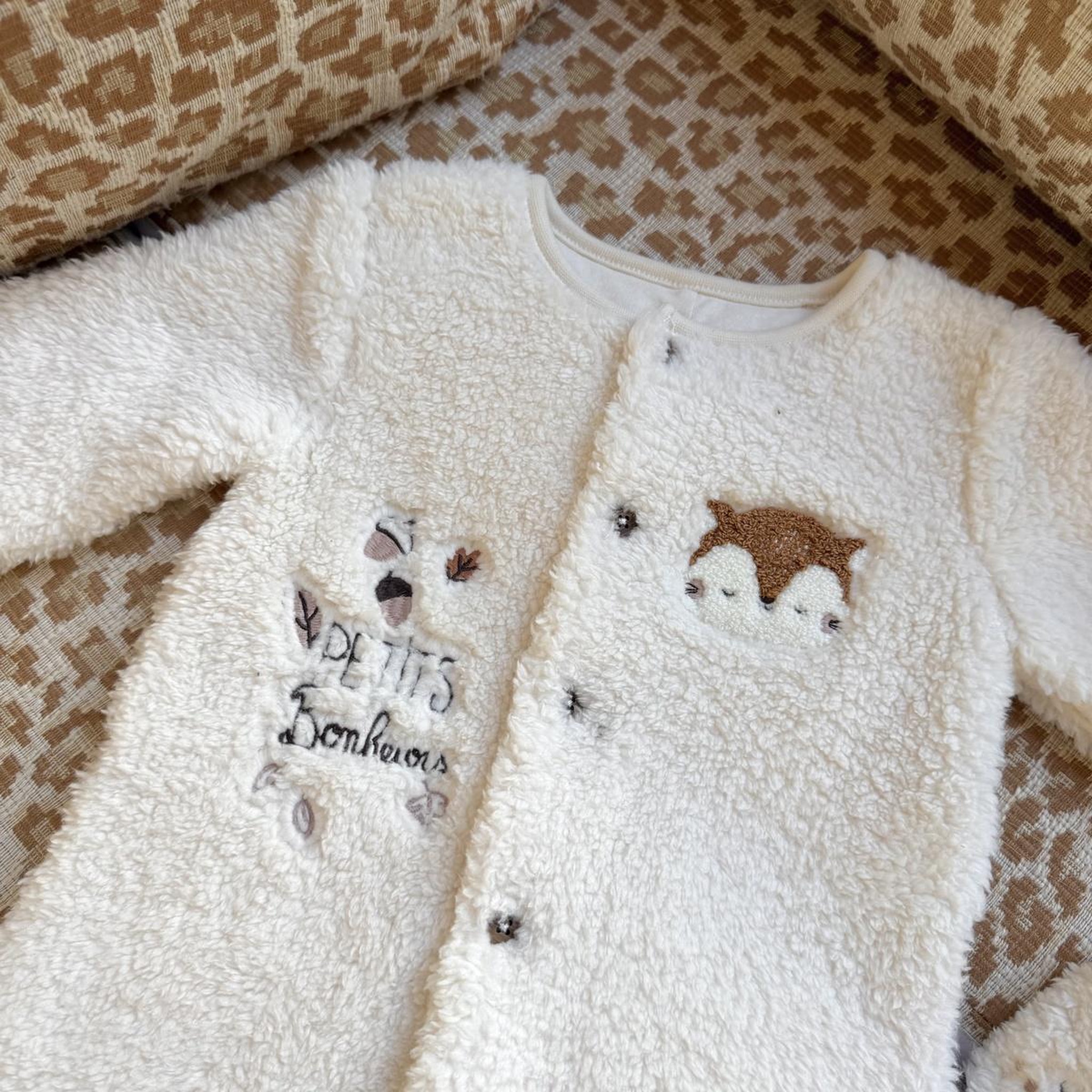 Voir la diapositive 6 : PETIT BEGUIN Surpyjama bébé en sherpa caramel