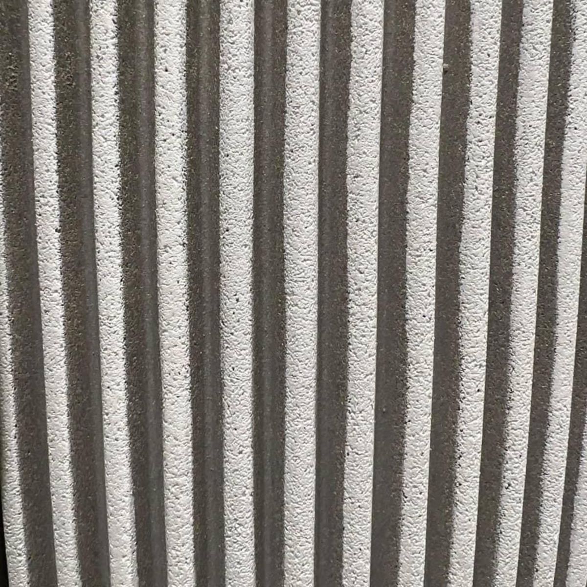 CAPI Capi Vase elegant Groove 34x46 cm ivoire