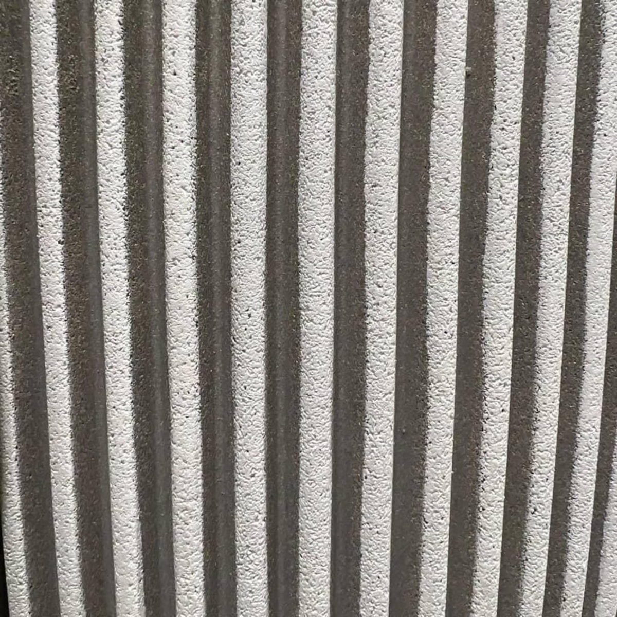 CAPI Capi Vase elegant Groove 34x46 cm ivoire