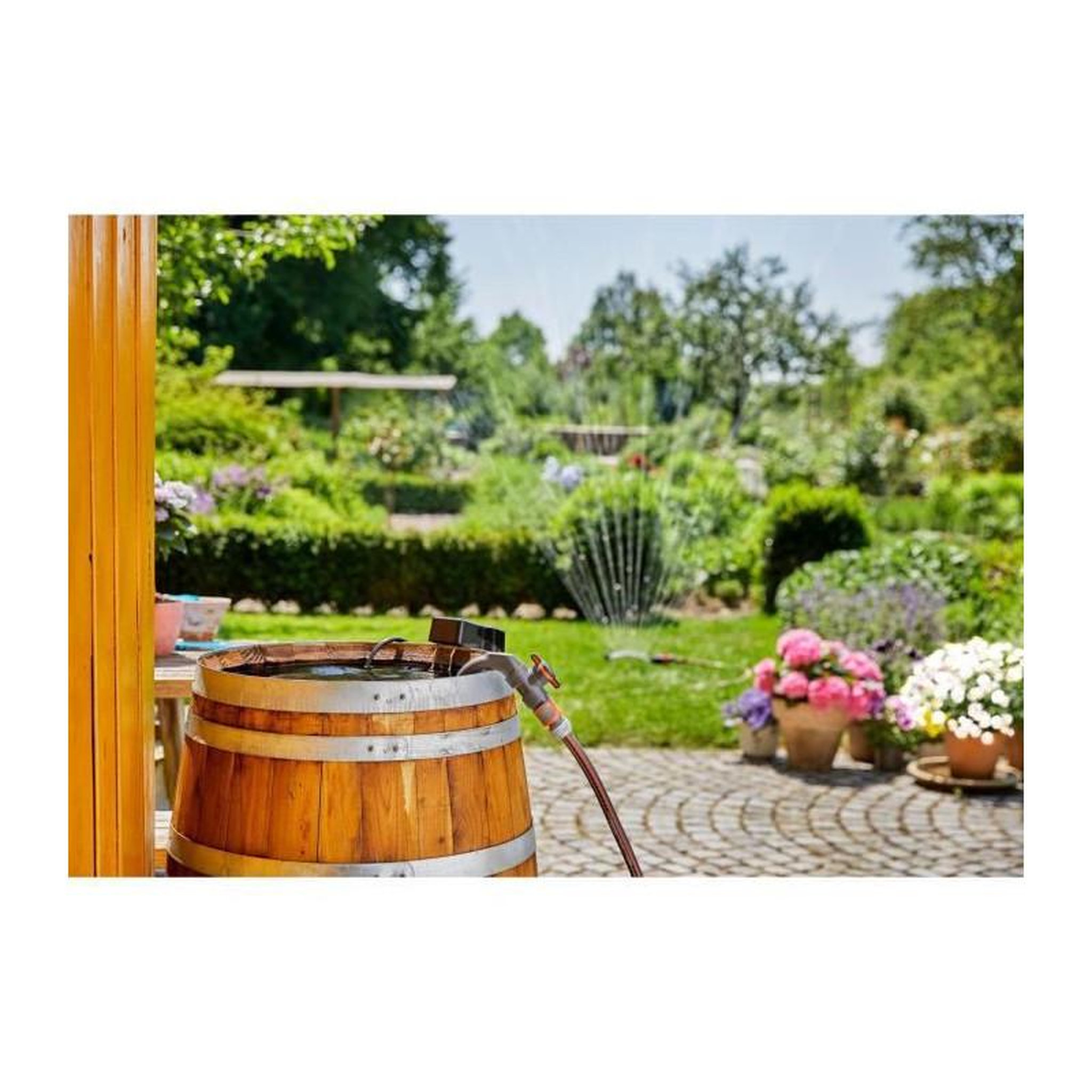 Gardena GARDENA Pompe pour collecteur deau de pluie 2000/2 18V P4A sans batterie