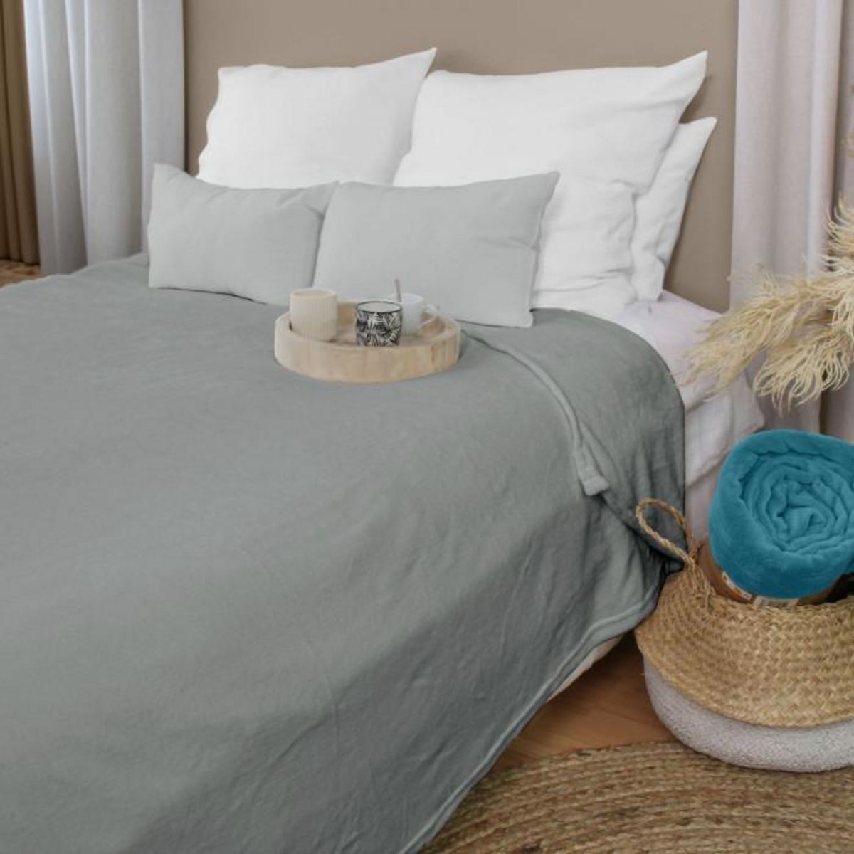 Paris Prix Plaid Polaire XL Uni  Coral Fleece  180x220cm Gris Clair