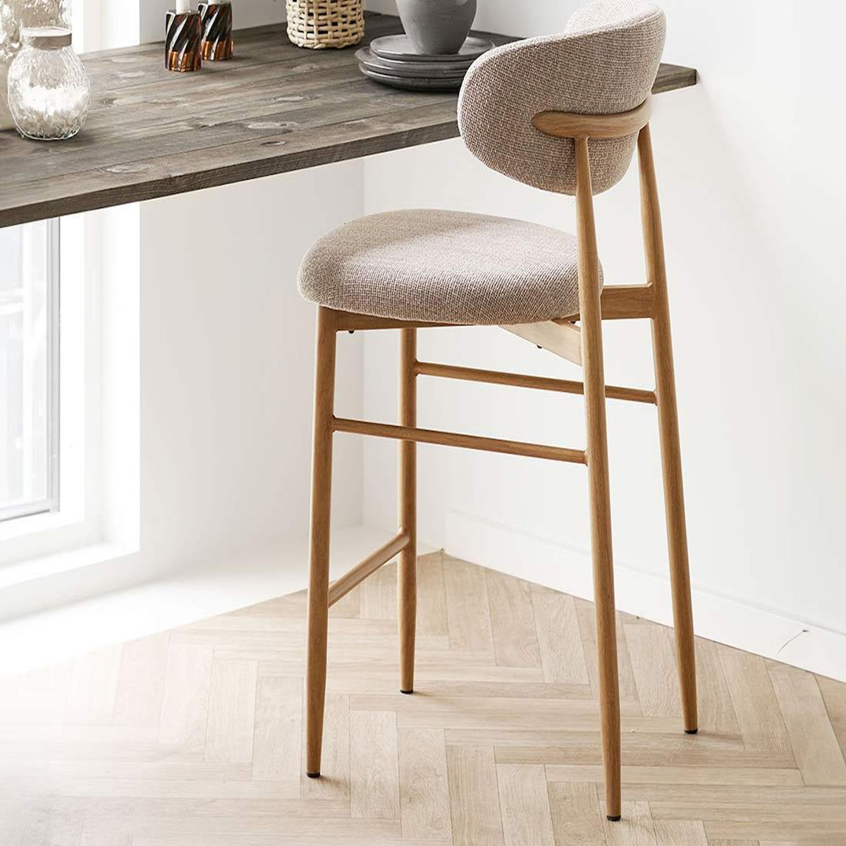 LISA DESIGN Eddie - lot de 2 tabourets en tissu texturé - pieds en acier effet bois