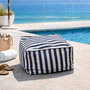 Voir la diapositive 3 : CONCEPT USINE Pouf d'extérieur rayé bleu déperlant et anti-UV – 55x65x35 cm POSITANO