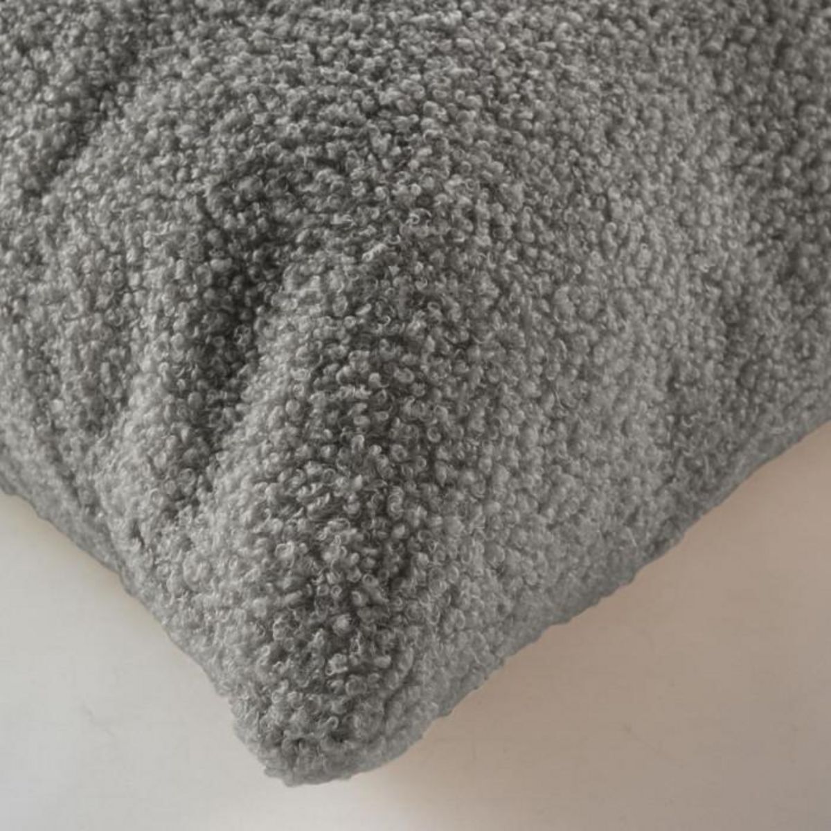Paris Prix Coussin Déco Bouclette  Wooly  45x45cm Gris
