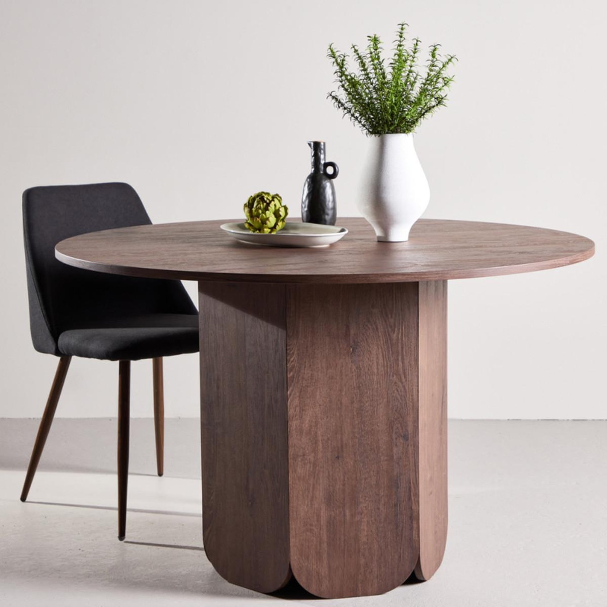 Voir la diapositive 5 : Paris Prix Table à manger ronde  tekla  120cm marron