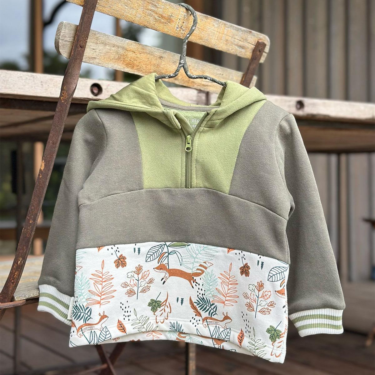 Petit Béguin Sweat-shirt à capuche bébé en molleton Montreal