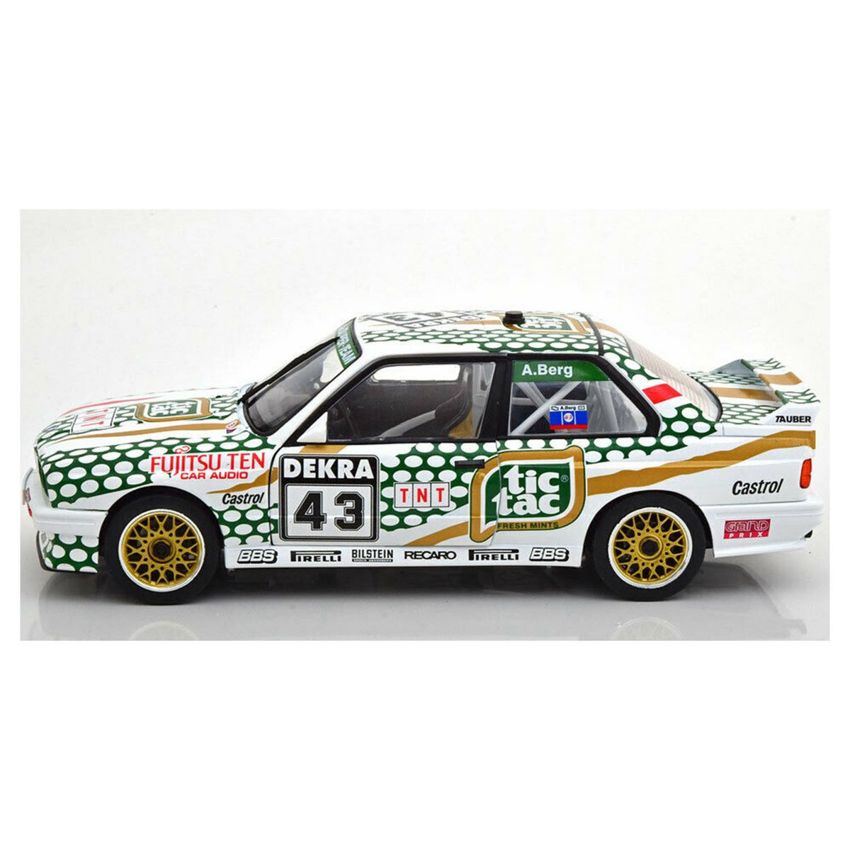 SOLIDO Voiture miniature BMW E30 DTM 1991 1/18e
