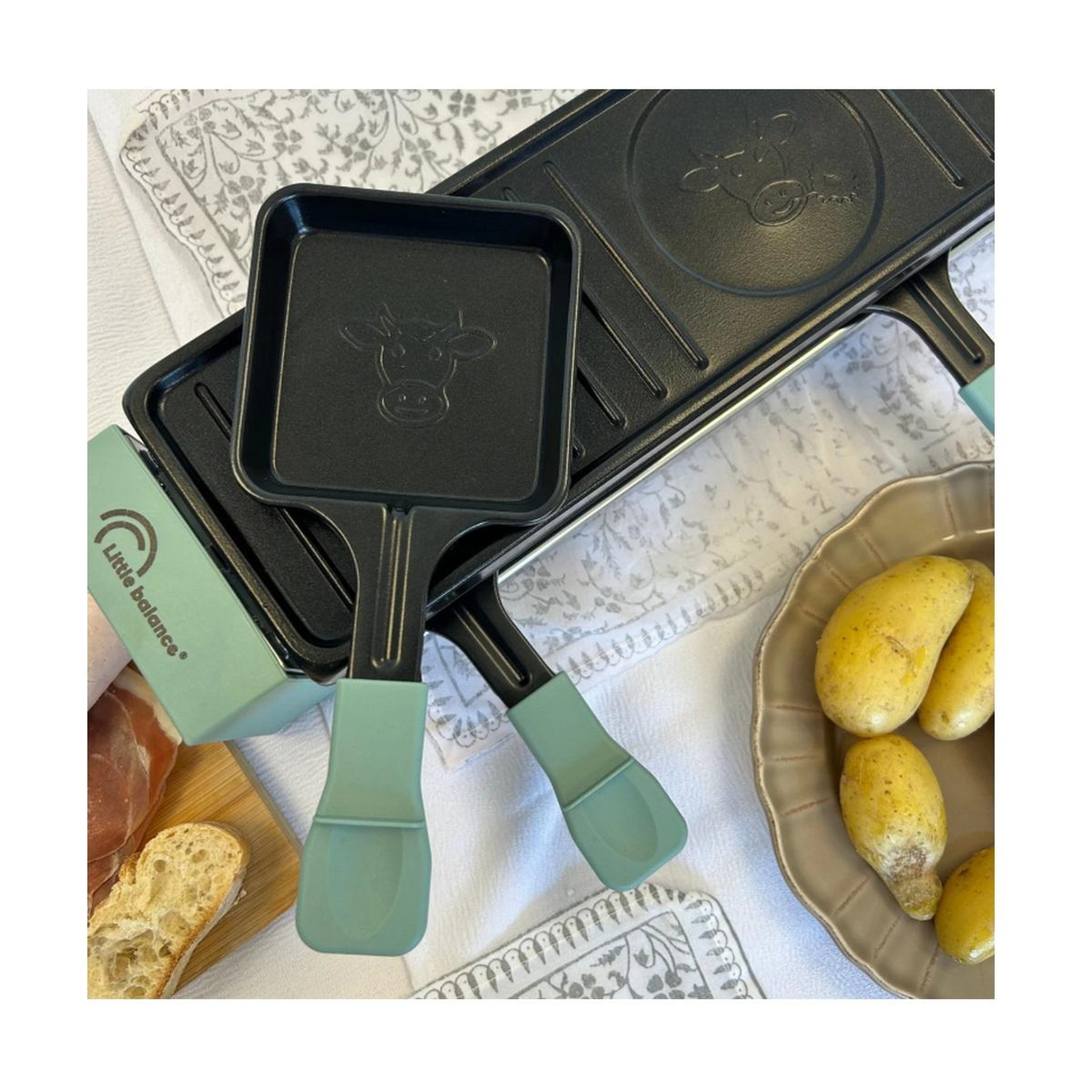 Voir la diapositive 2 : LITTLE BALANCE Appareil à raclette 4 personnes 800w + grill - 8943
